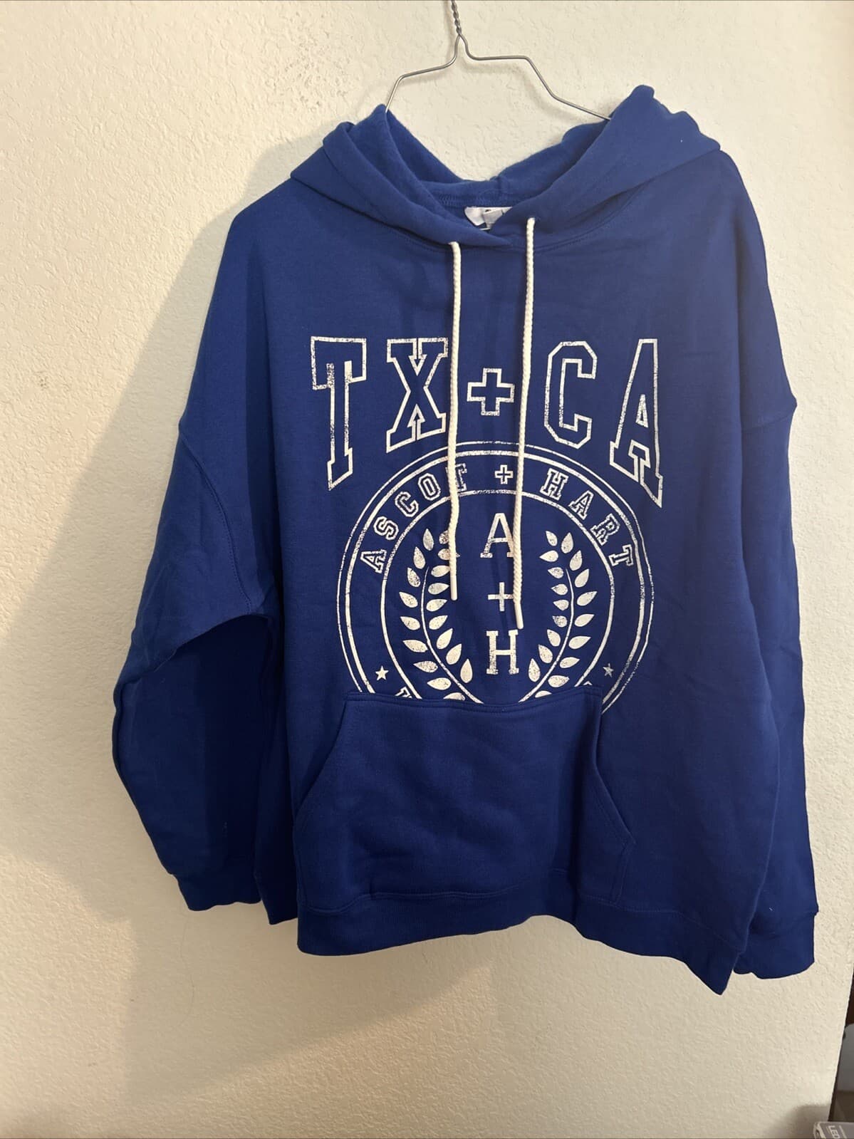 Ascot And Hart Xl Blue Hooded Sweatshirt NWT Unisex