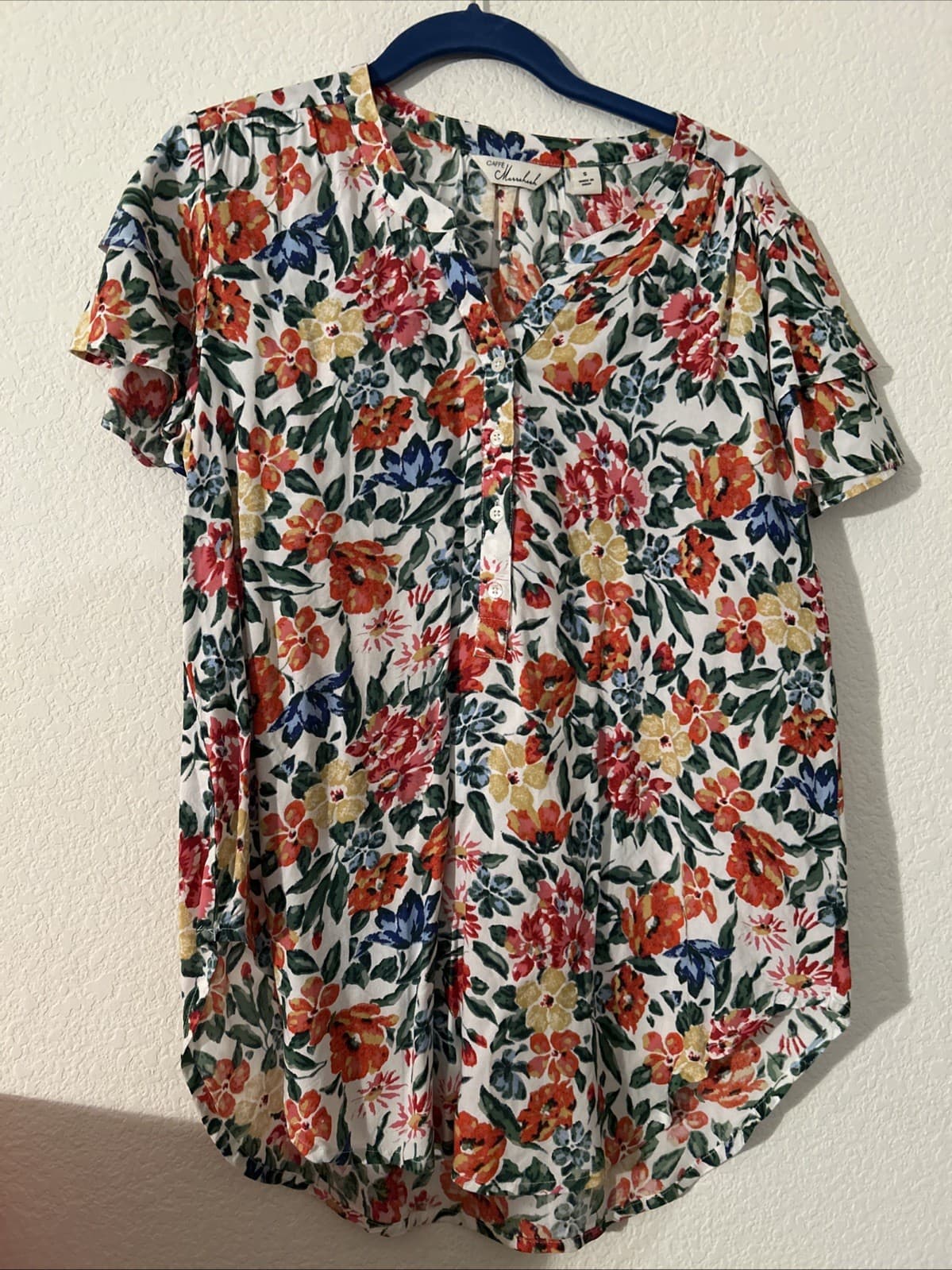 Women’s Small Caffe Top Floral NWT Short Sleeve