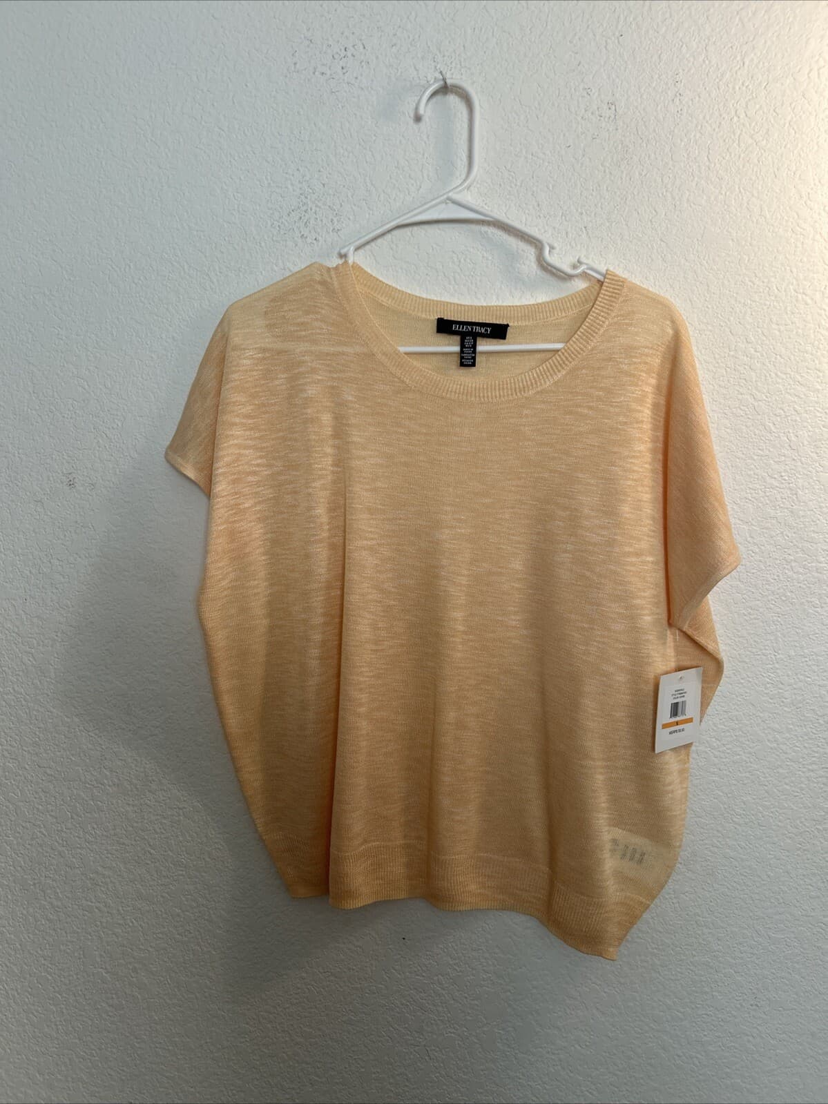 Women’s Small Yellow Ellen Tracy Top