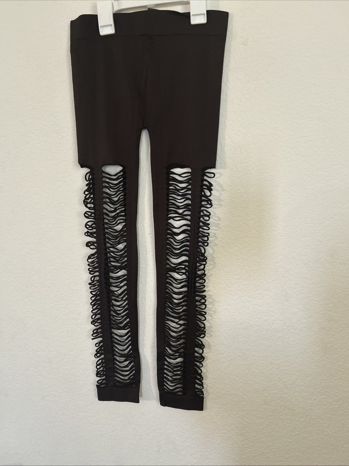 NWT Soho Lady Brown Capri Legging Womens One Size Cut Out Stretch Waist 11.5