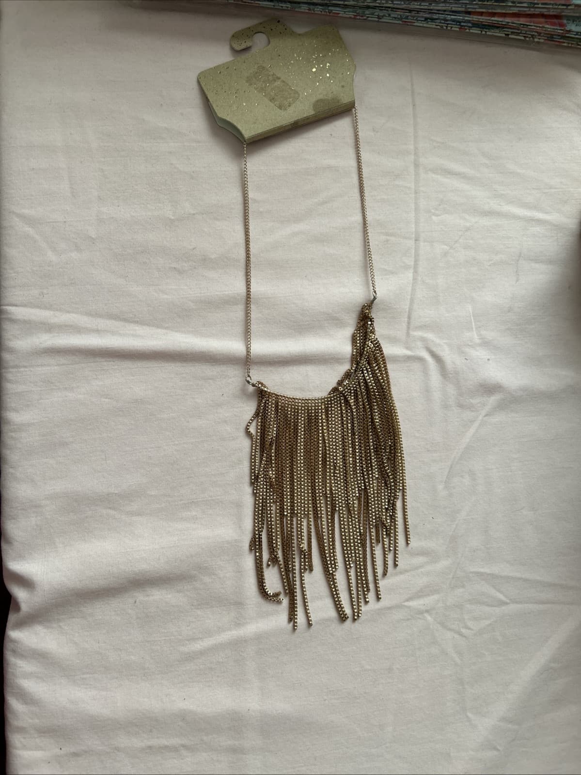 womens necklaces gold