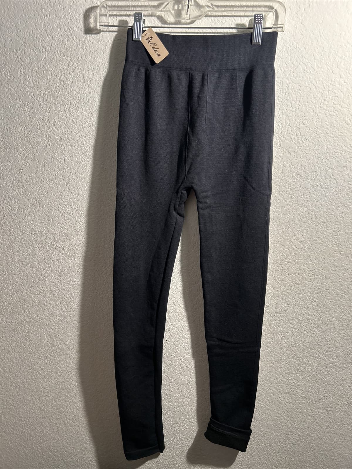 Women’s Odiva Charcoal Grey Leggings One Size Regular NWT Stretch