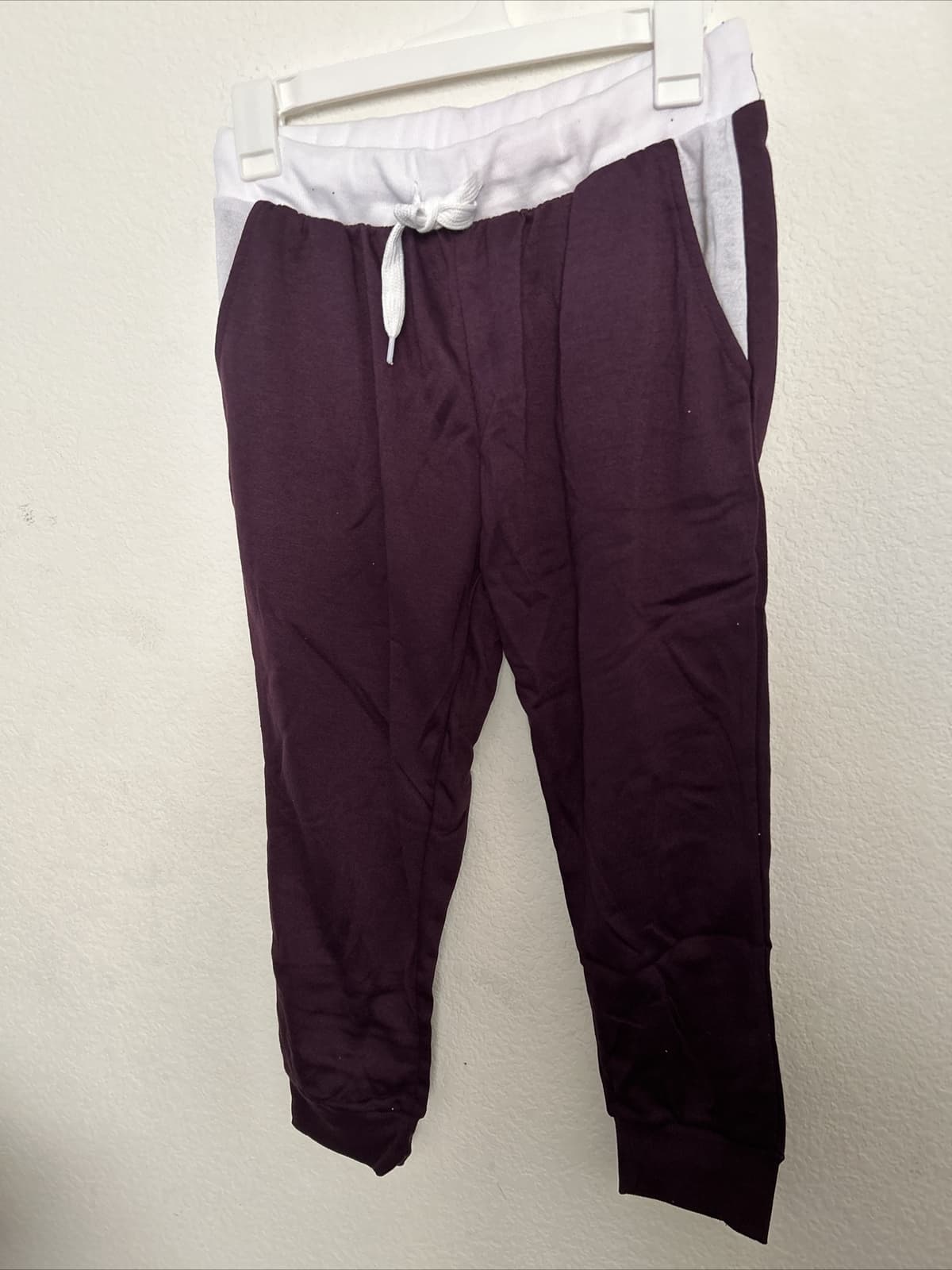 Women’s Linda Michael Small Joggers Purple Large Nwt