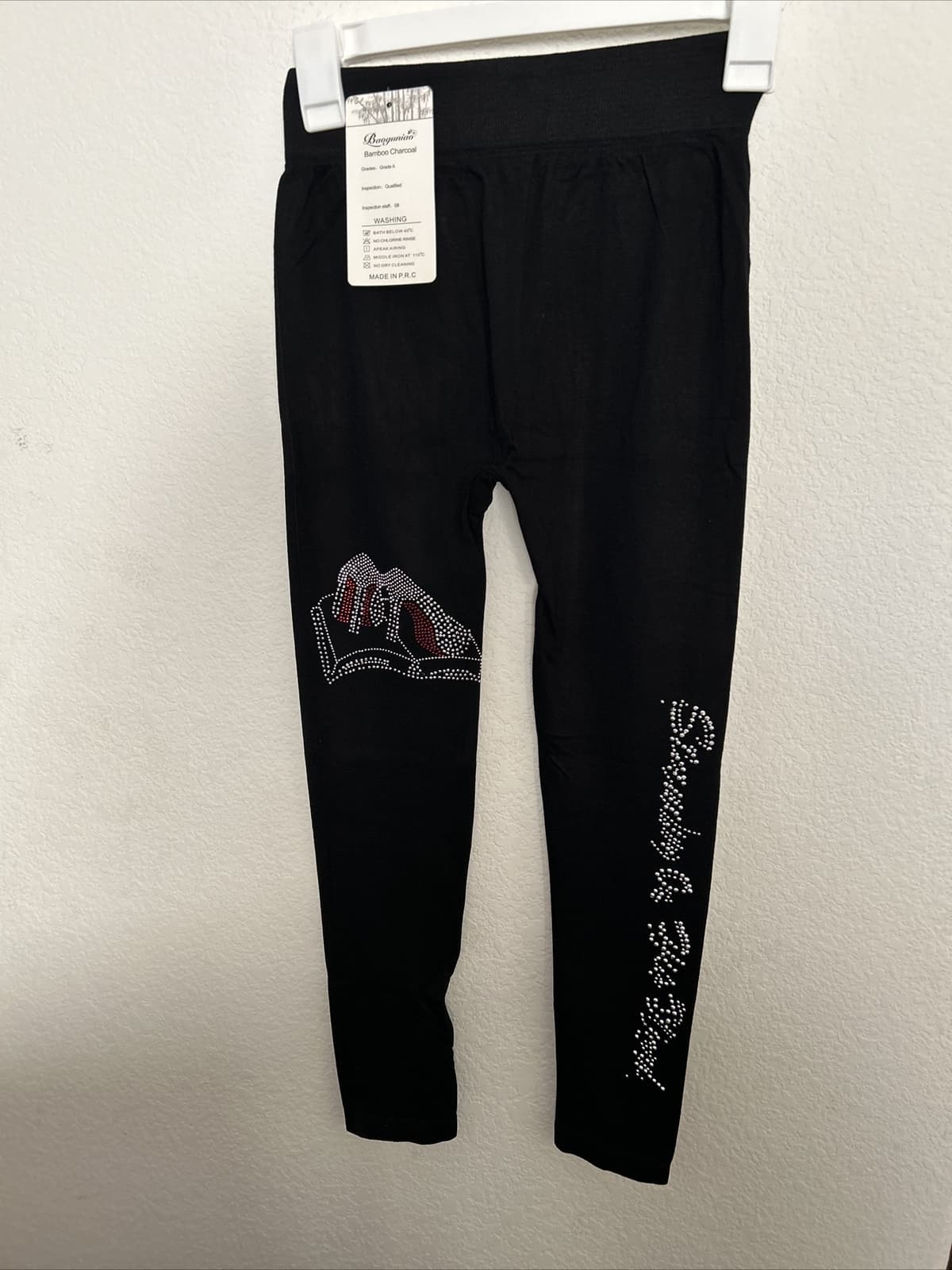 Women’s Leggings One Size Fits Most Black NWT
