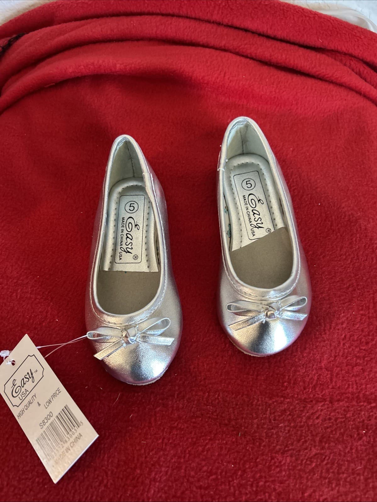 Little Girls Size 5 Silver Slip On New