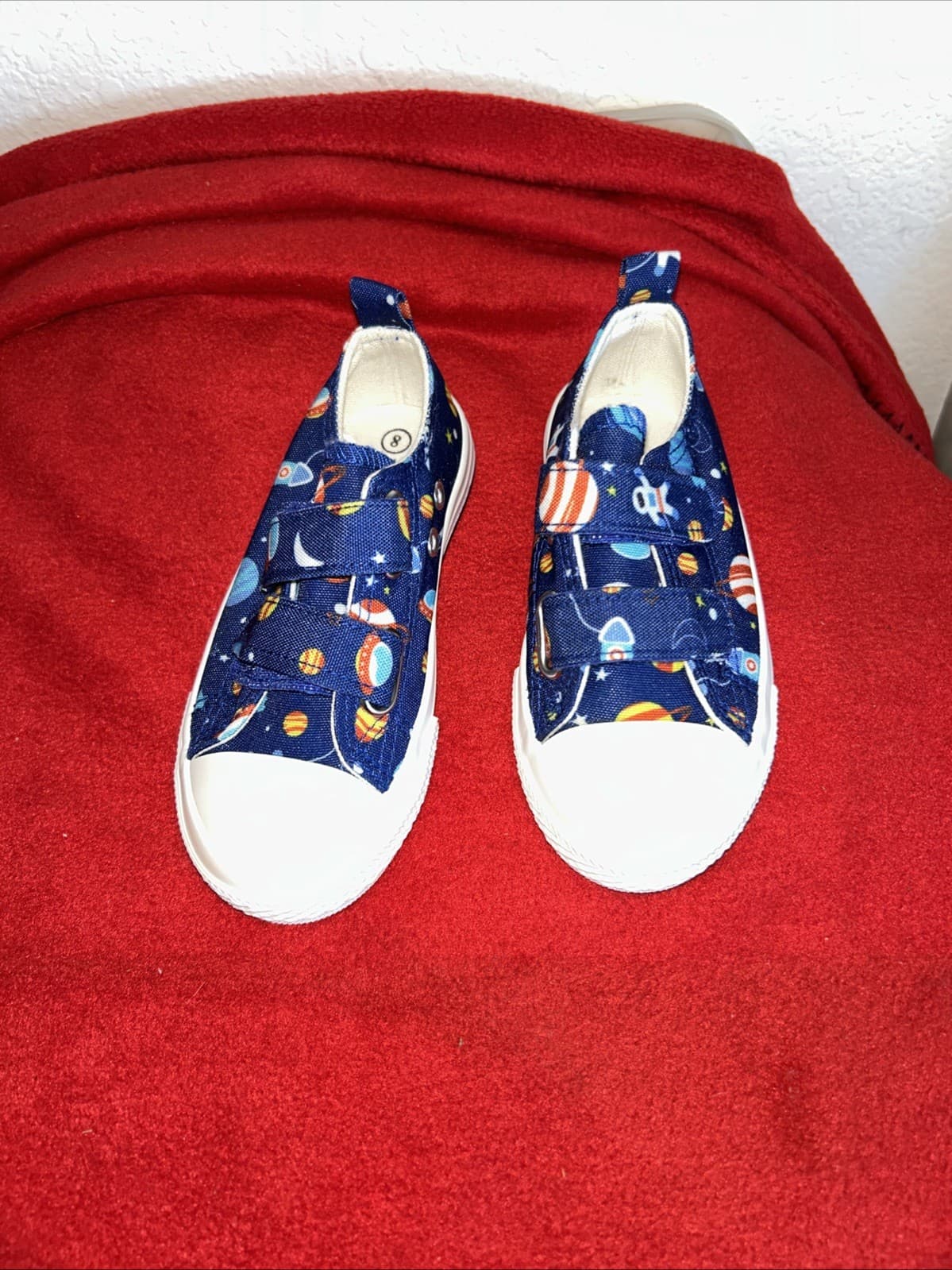 Kids strap canvas boys shoes size 8 blue