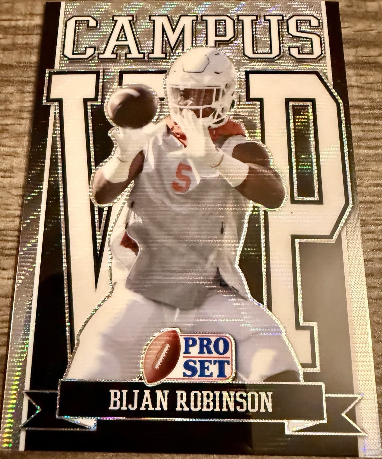 2022 Leaf Pro Set Bijan Robinson Campus VIP Silver Prism Mojo-Texas #VIP-BR1 RC