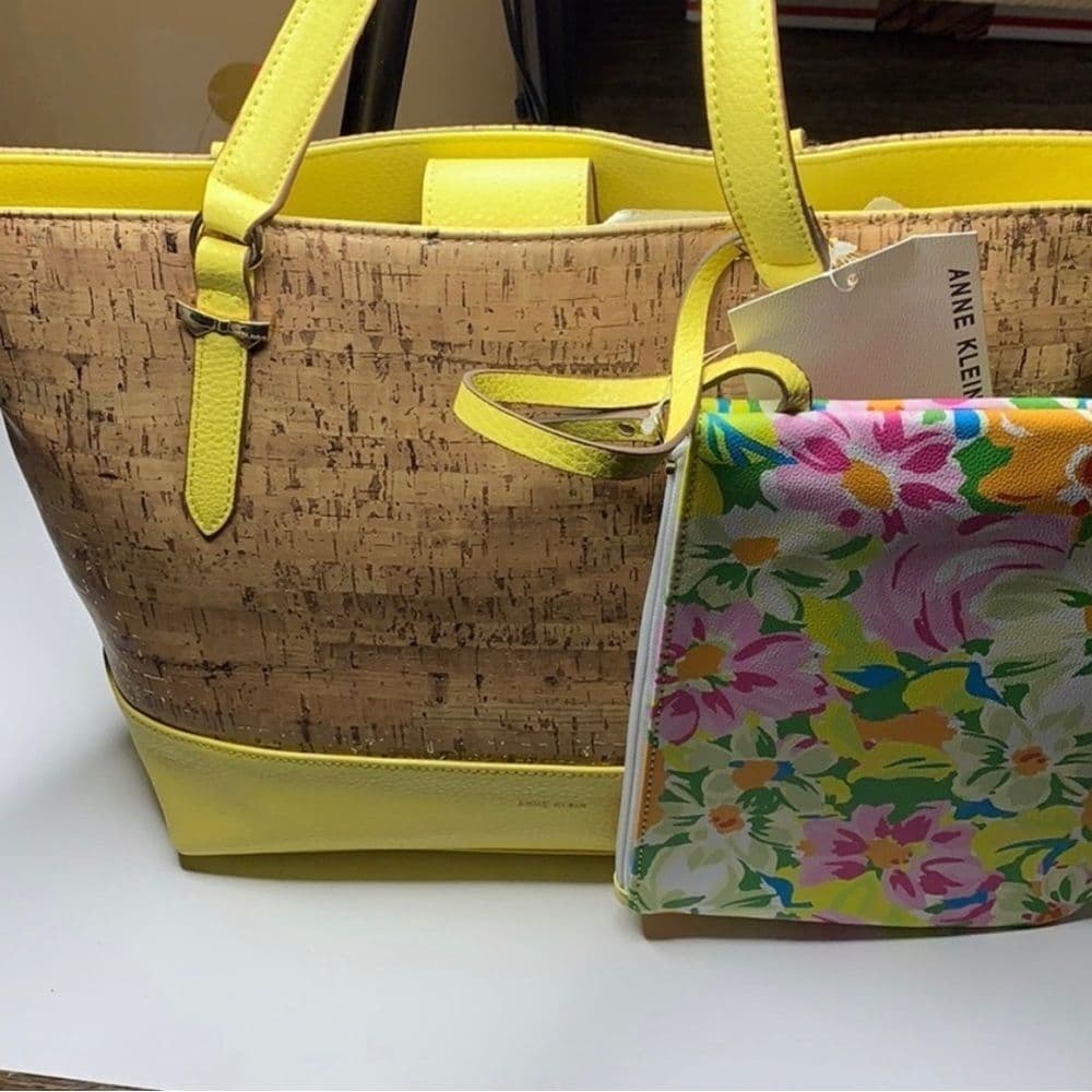 Women's Anne Klein 2 Piece Set Tote Bag