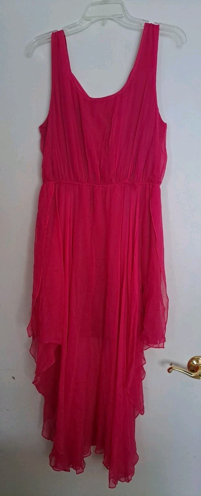 Aryn K. Mini Cocktail dress Flowing layers Pink Fuchsia? Sleeveless V-Back Large