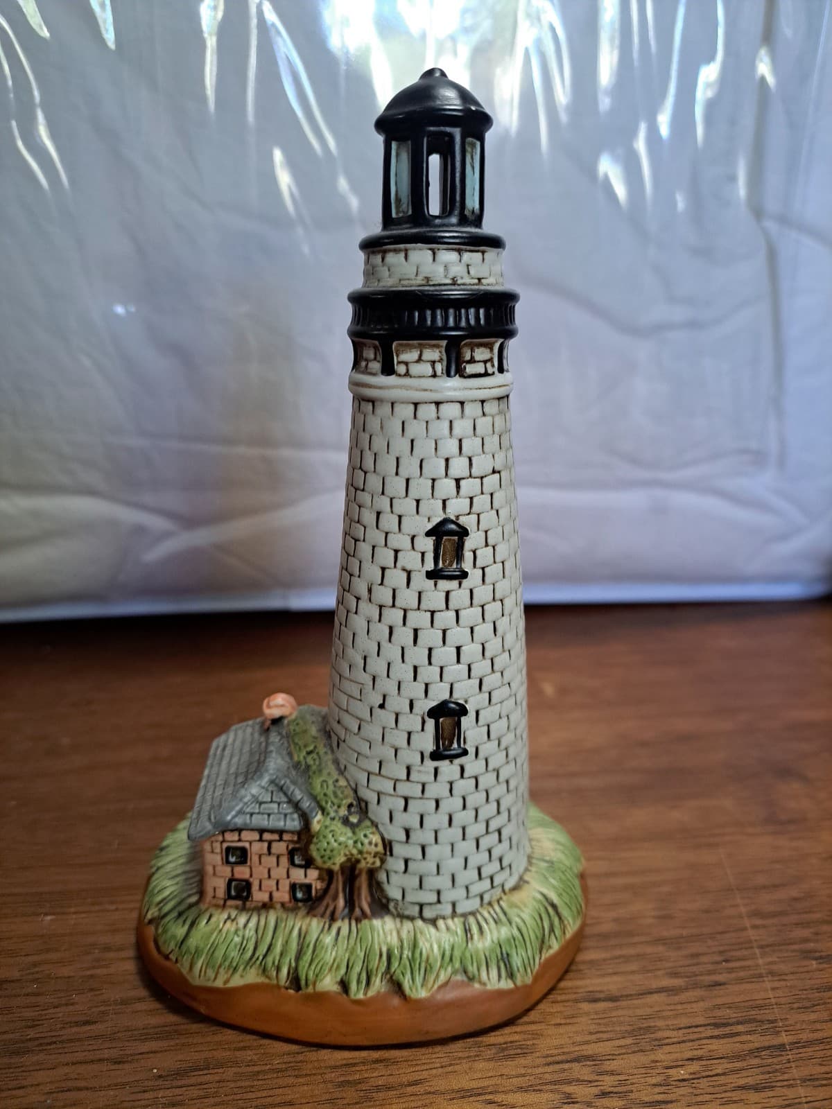 Geo Z Lefton Lighthouse 1993 St. Simons Handpainted 01199