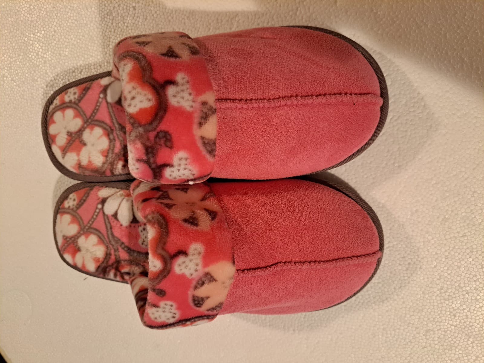 Vera Bradley Pink Suede & Fleece Mule Slippers Size 9-10 Large