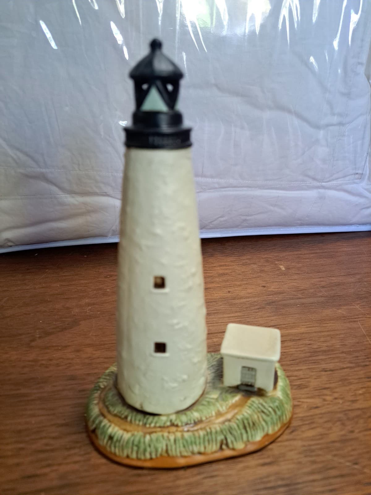 1994 Geo Z Lefton Handpainted Lighthouse Ocracoke Figurine