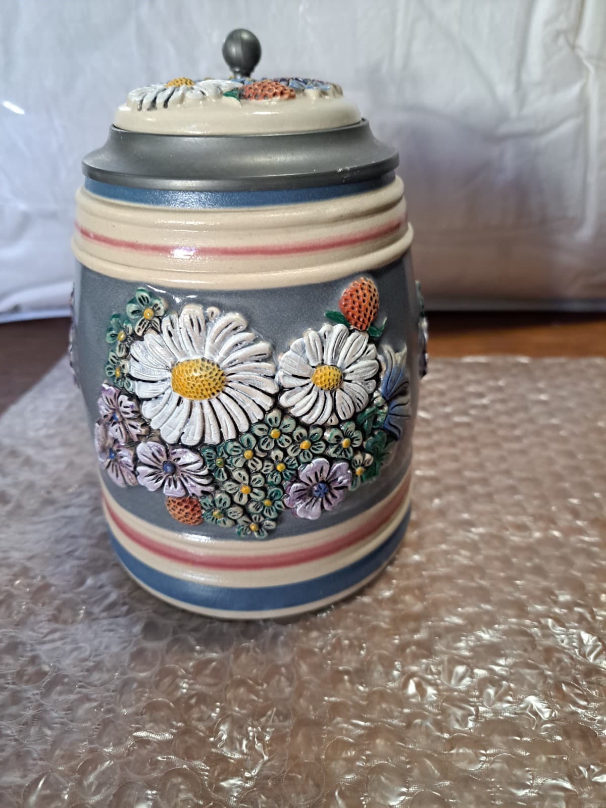 Gerz Ceramic LE Wild Flowers Beer Stein Pewter Lid #778/4000 COA W. Germany