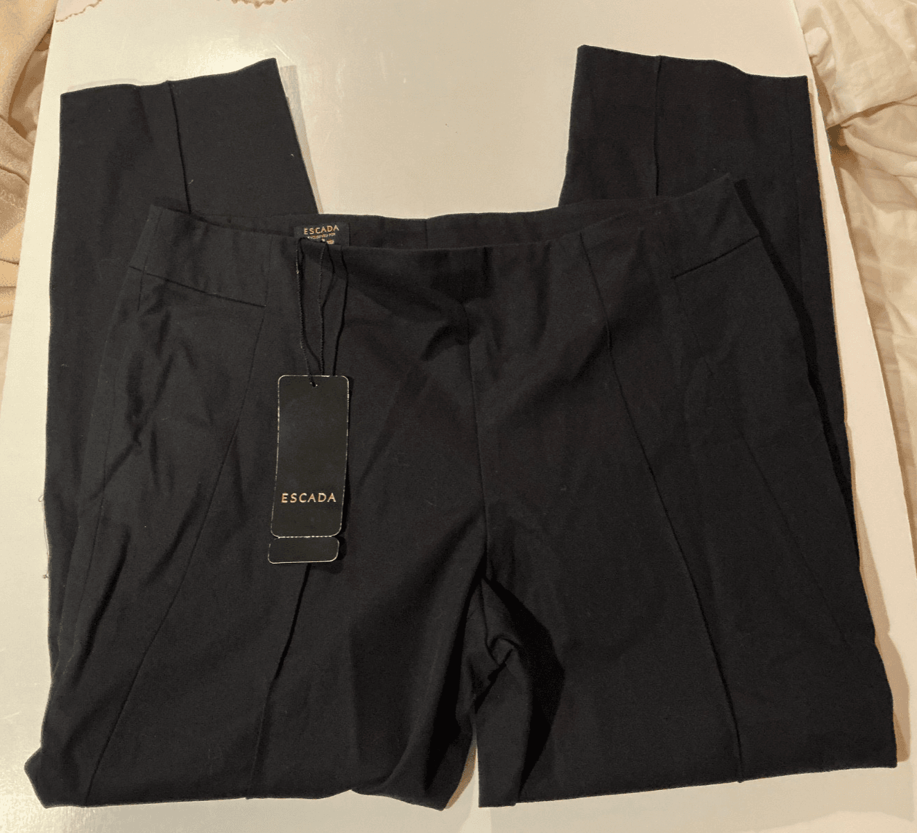 ESCADA Black Tuska Flat Front Side Zip Ankle Trousers Pants Sz 46 Stretch NWT