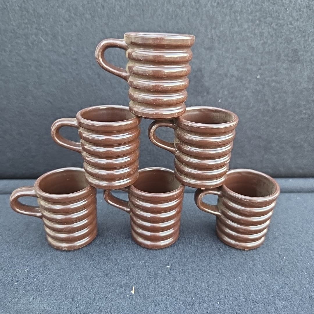 Vintage 6 Brown Ribbed Mug Shot Glasses