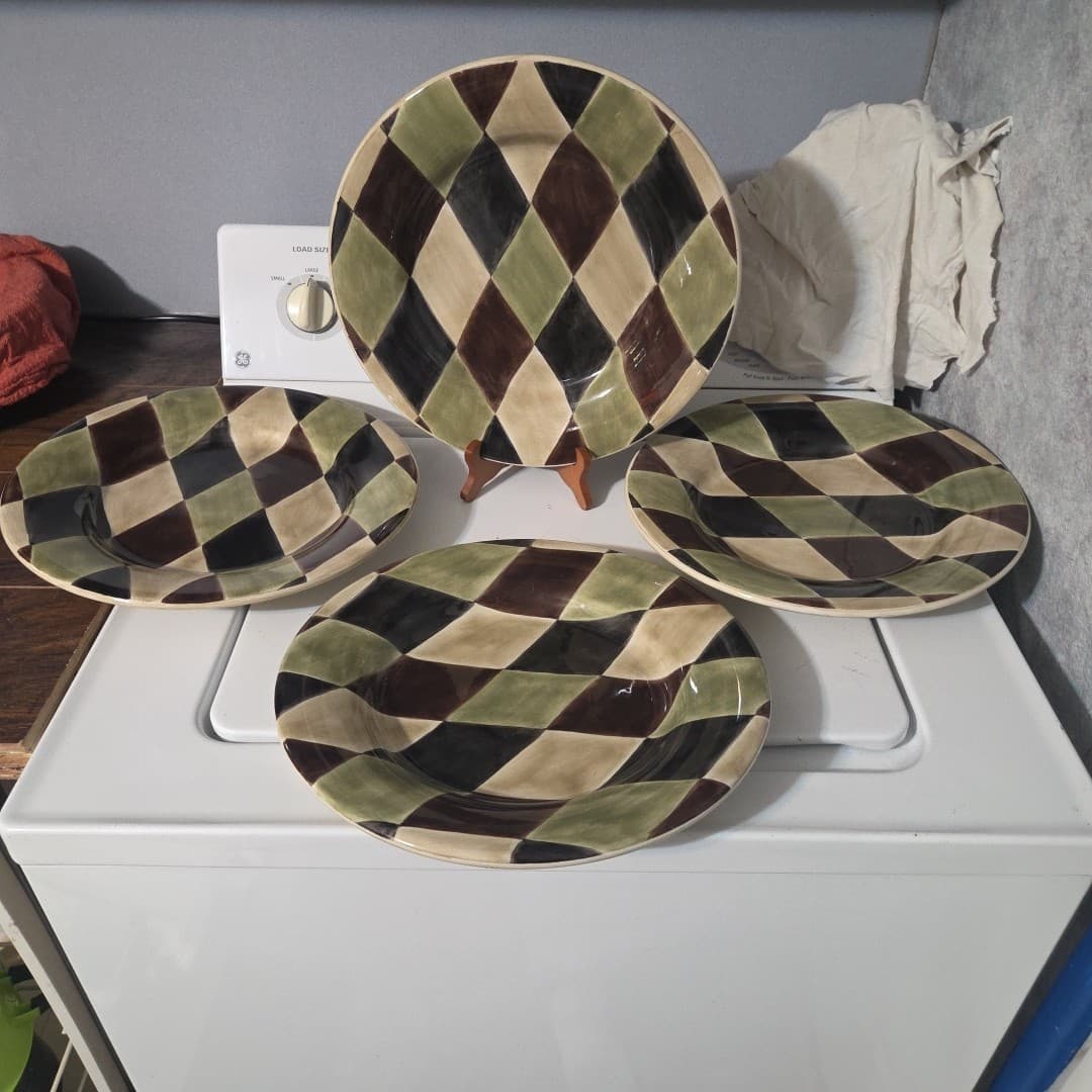 Tabletops Unlimited Set Of 4-12.75" Pasta Plates Hand Painted Collection