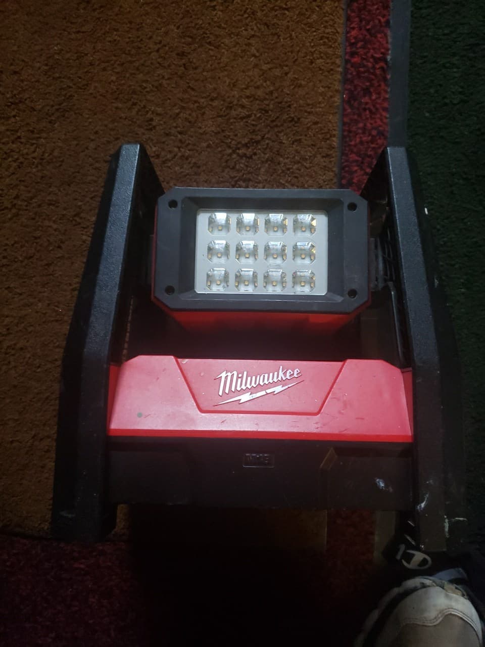 Used Milwaukee 2360-20 M18 18-Volt Rover LED Dual Power Flood Light OEM 807