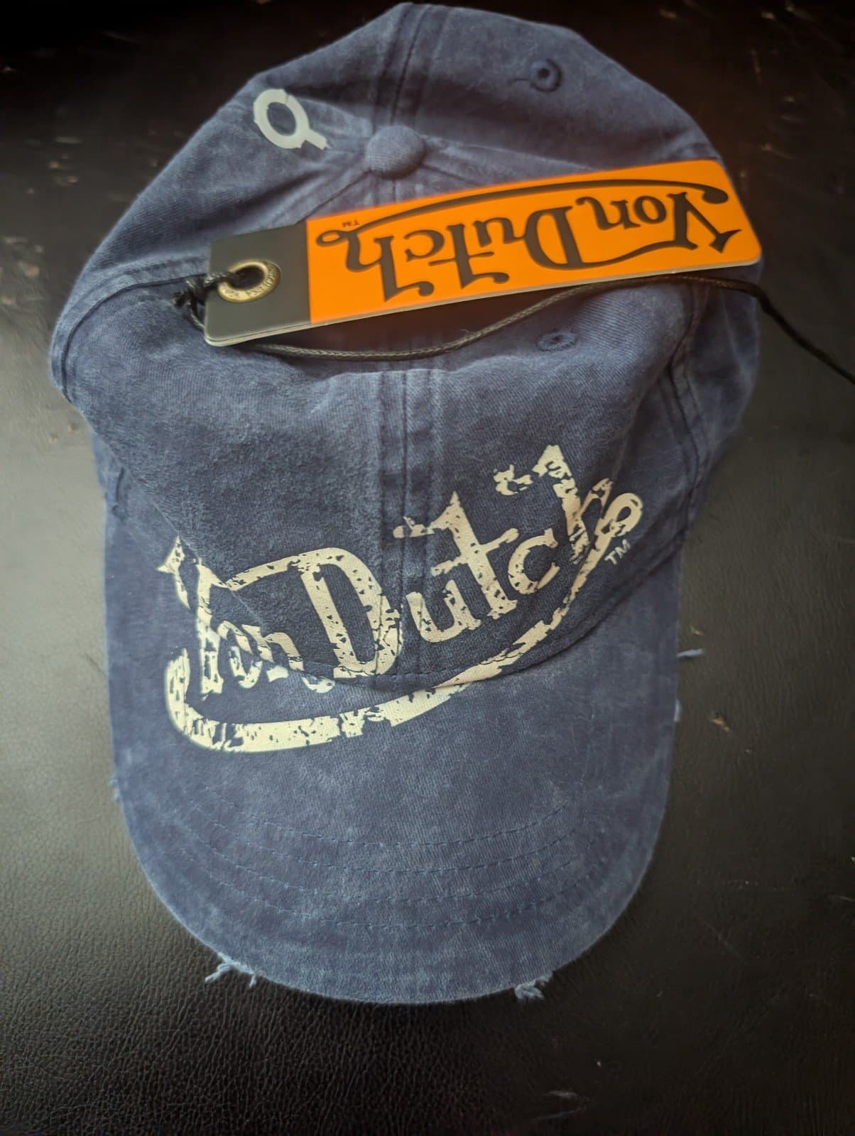 Von Dutch hat
