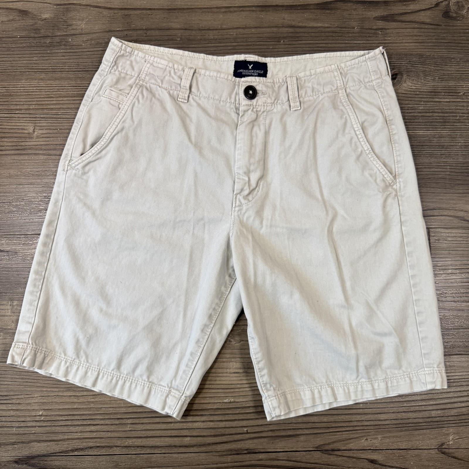 American Eagle Outfitters Shorts Chino Cotton Classic 10 Inseam Beige Men's 31
