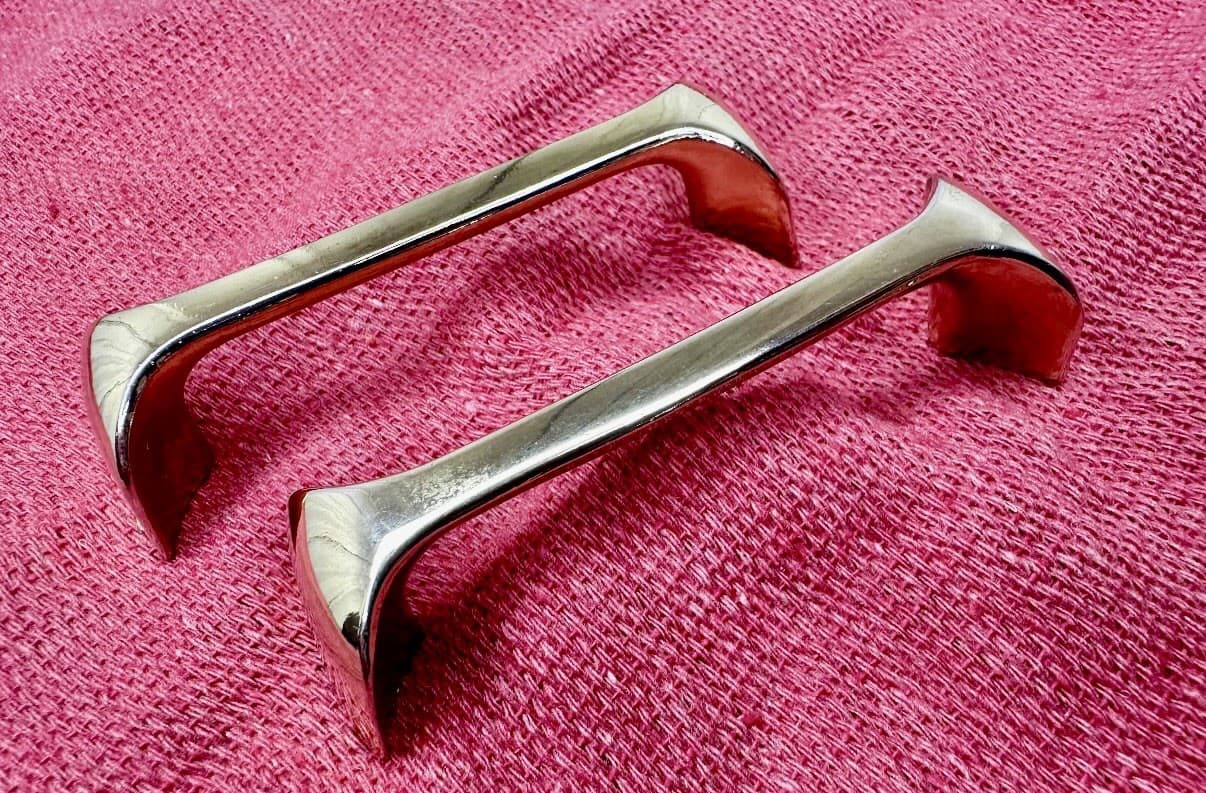 Modern Polished Brass Cabinet/Drawer Handle Pulls Set of 2 – 3” Centers
