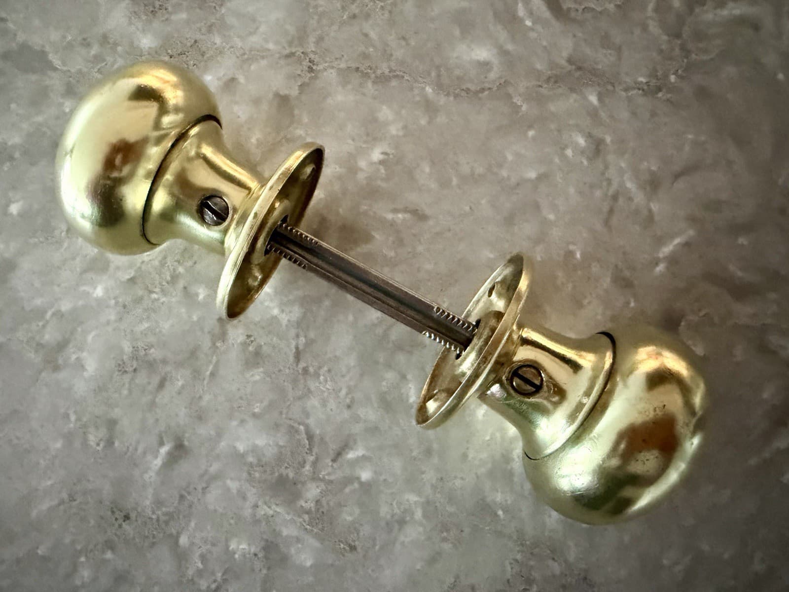 Vintage Brass Round Door Knob Set w/ Rosettes & Spindle Polished