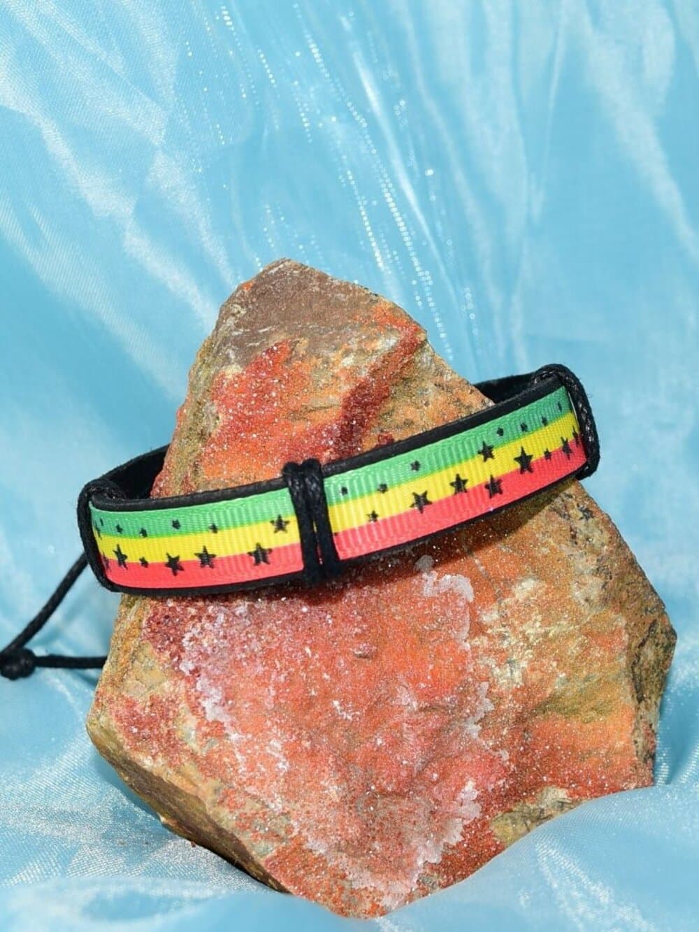 Rey Ribbon Stripes Stars Slide Tie Bracelet Black Yellow Green Mens Gift Boxed