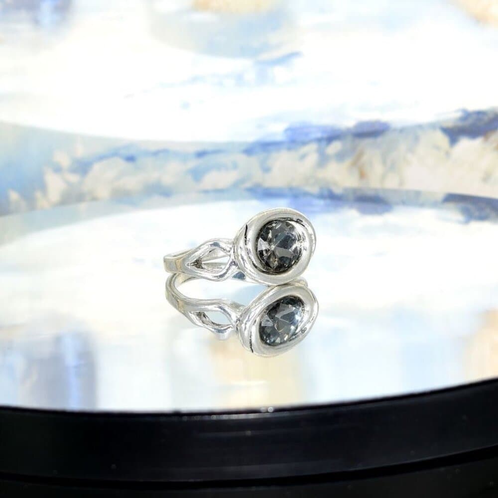 Zalia Oval Modern Silver Ring with Sapphire Gray Colored Crystal Size 8 Gift Box