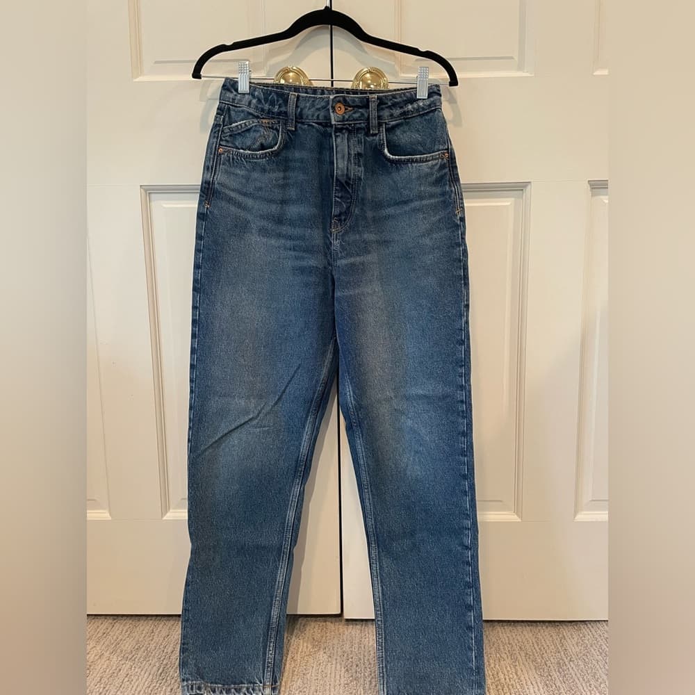 Zara Blue Wash Tapered Jeans Women’s 6