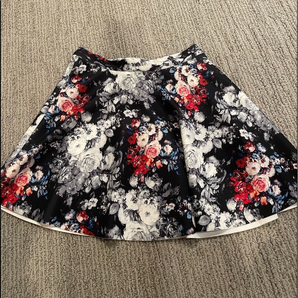 Floral Abercrombie and Fitch skirt