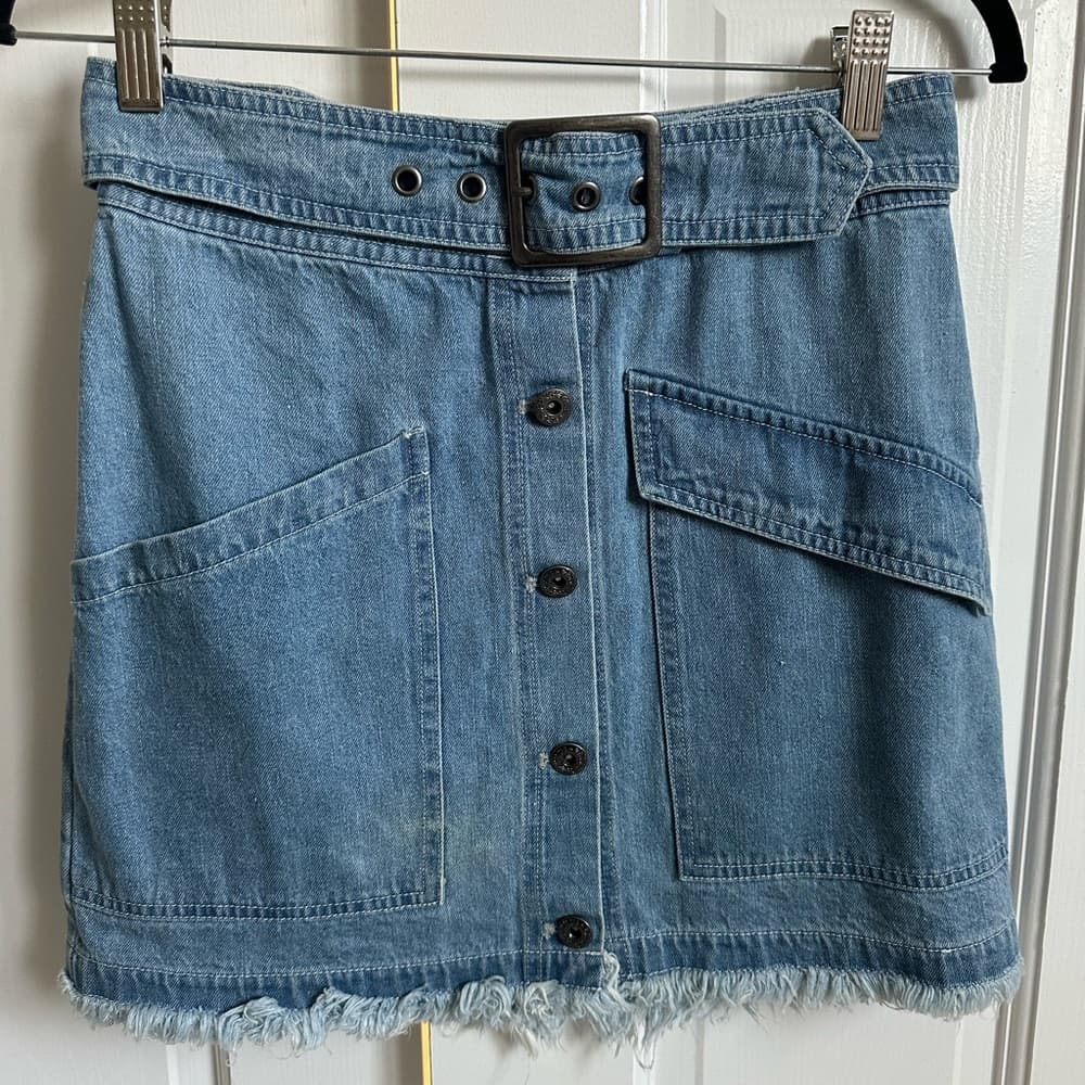 BB Dakota Mini Belted Jean Skirt