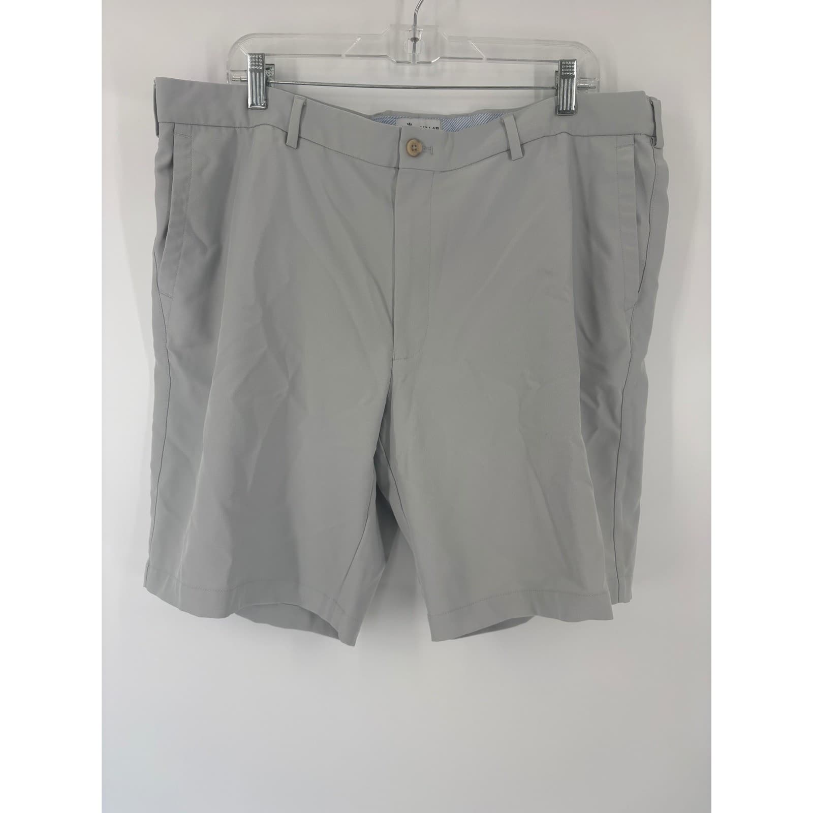 Peter Millar Mens Golf Shorts Light Gray Flat Front Size 40