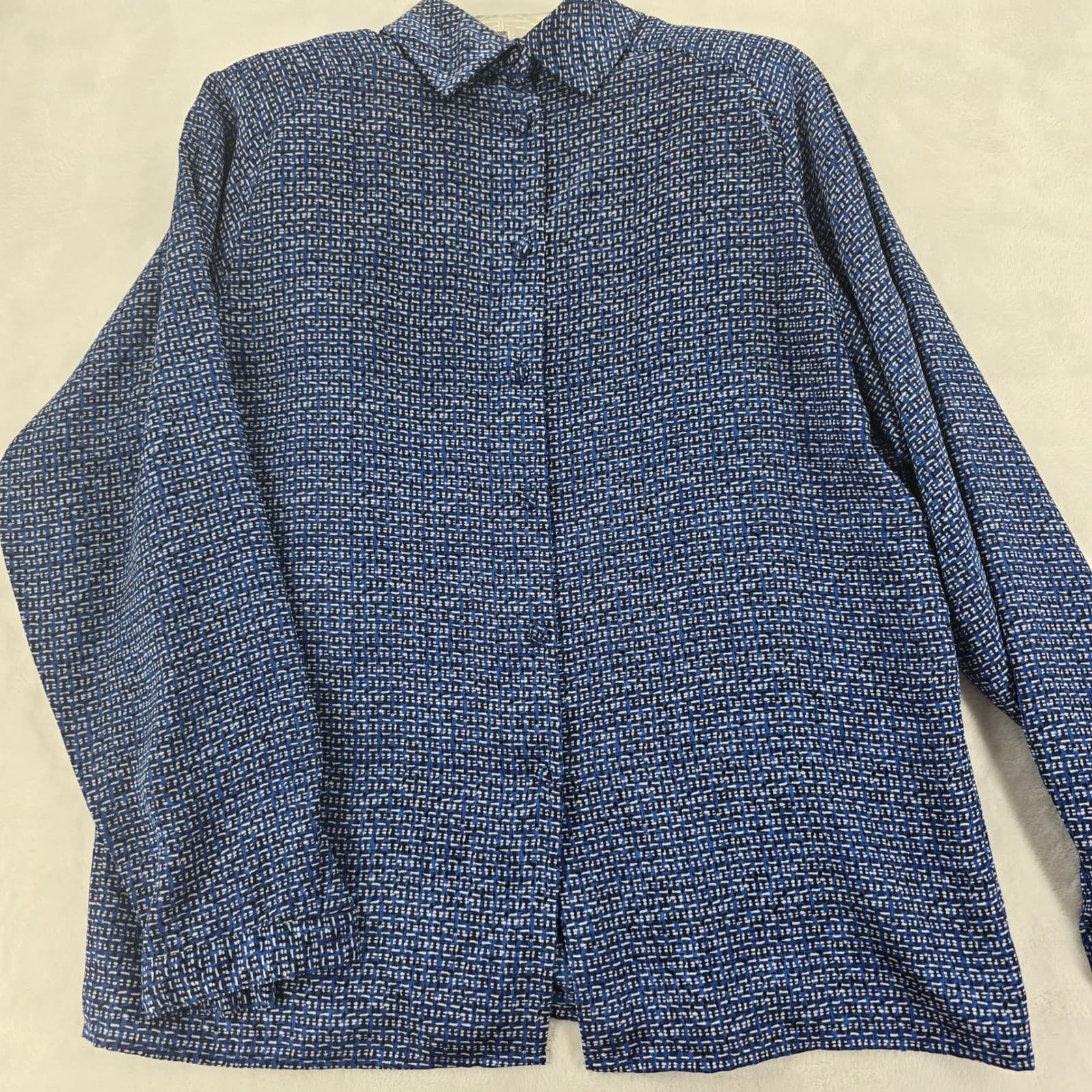 Spitalnick & Co Blouse Womens 12 Button Front Blue Geometric Long Sleeve Top
