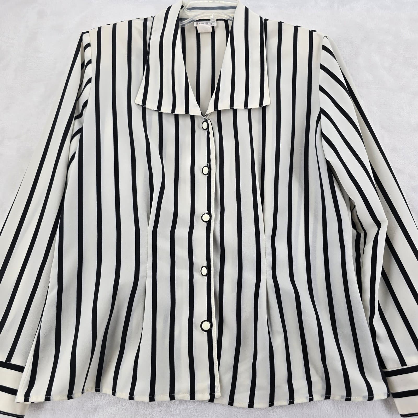 B.K. Collectible Blouse Womens Medium Shirt White Black Striped Button Down