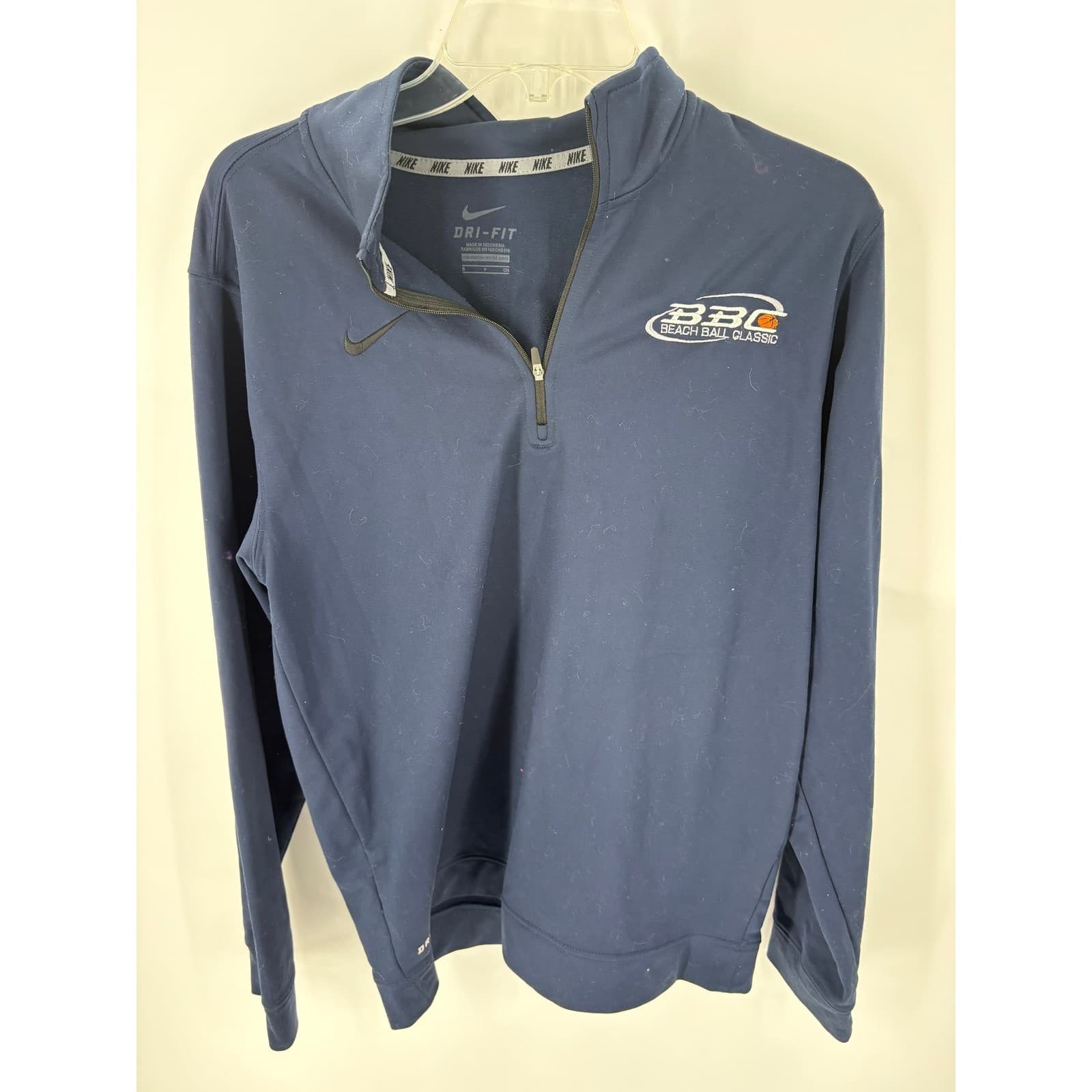 Nike Dri-FIT Mens Navy Blue Beach Ball Classic 1/4 Zip Pullover Shirt