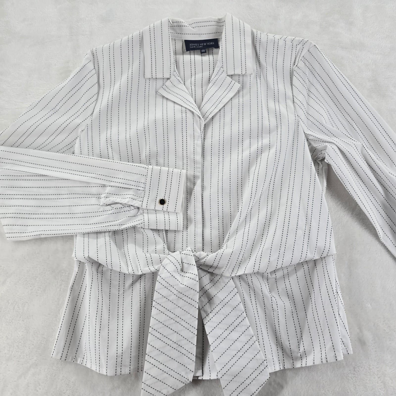 Jones New York Shirt Womens M Button Down White Pinstripe Tie Front Long Sleeve