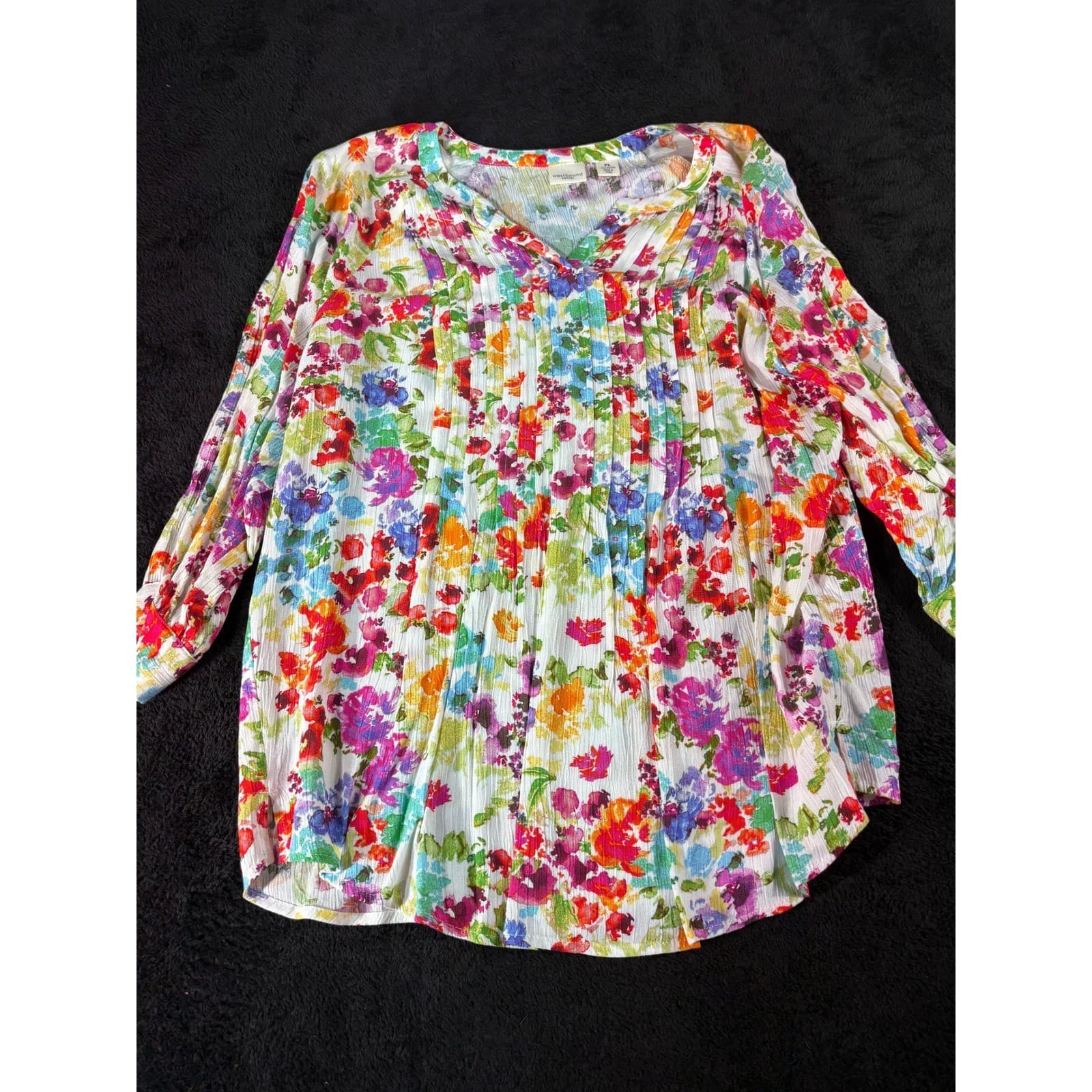 Westbound Petites Floral Print Long Sleeve V Neck Blouse Top