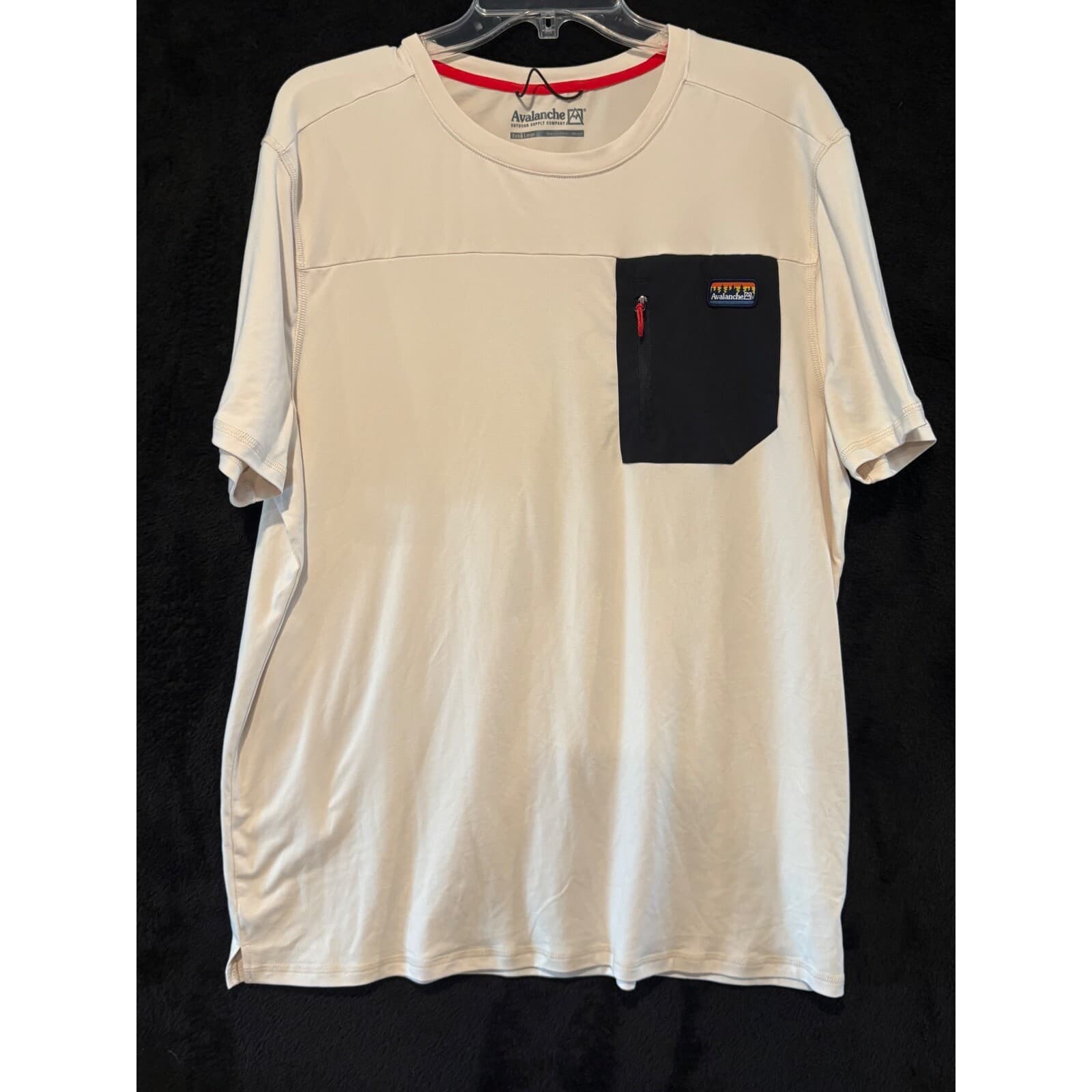 Avalanche T-Shirt Mens XL Beige Tech Pocket Activewear Outdoor Top XL