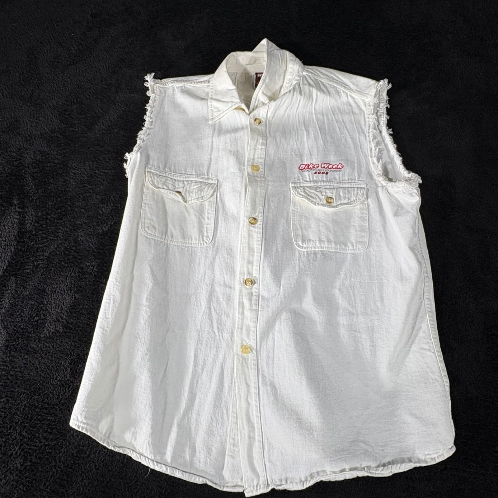 Daytona Beach Bike Week 2005 Biker Design White Sleeveless Button XL