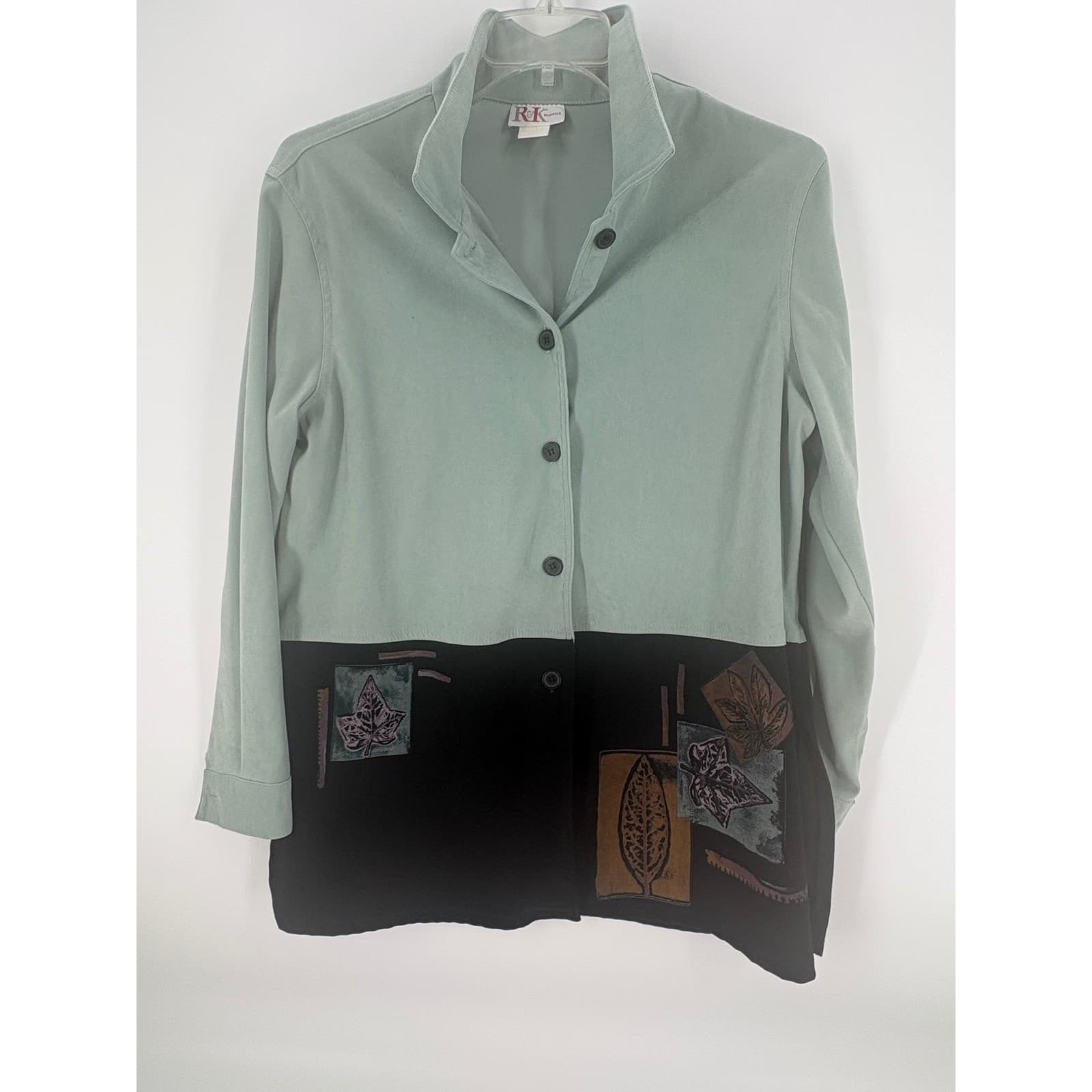 R&K Originals Women's Button Down Top Green Black Leaf Print Size 14