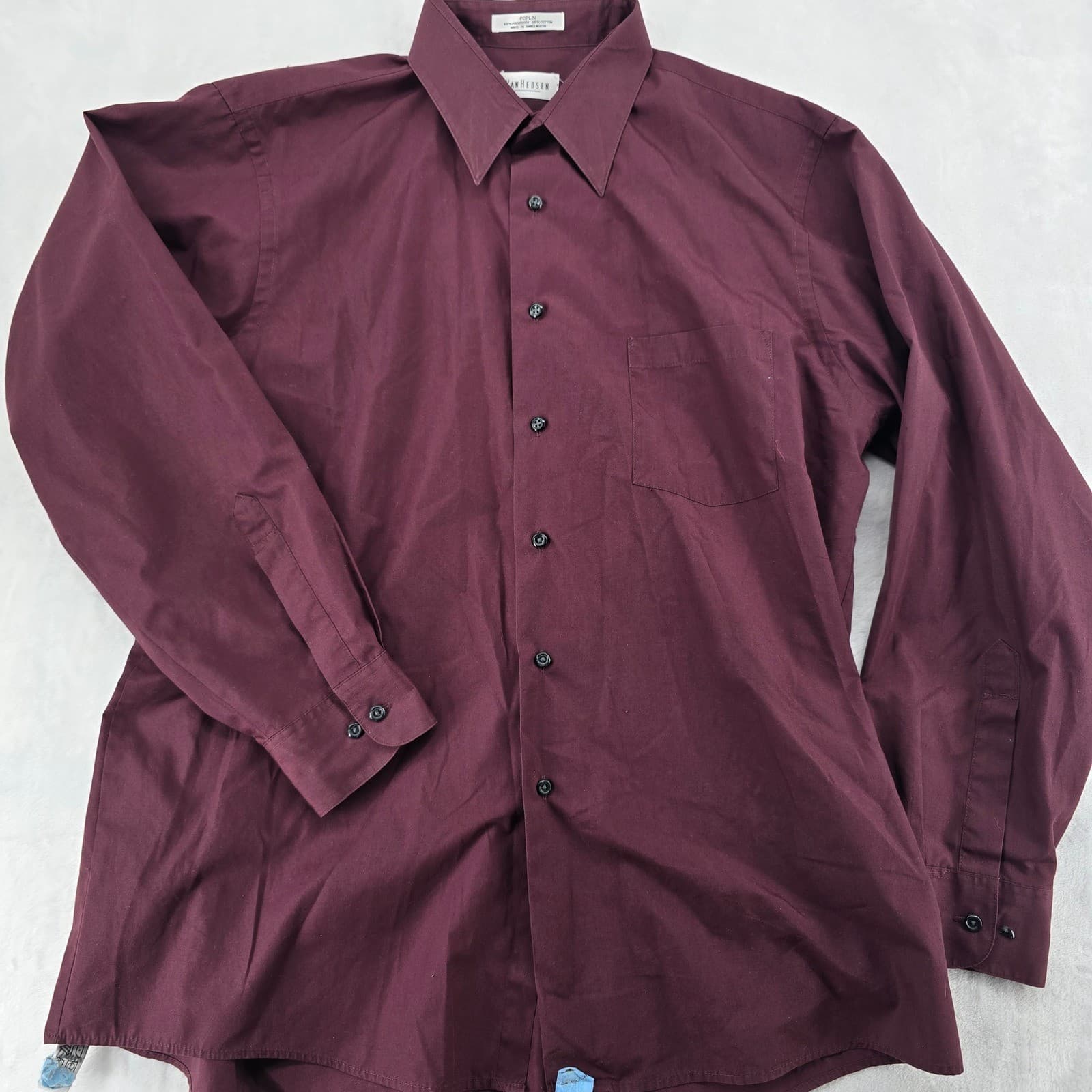 Van Heusen Dress Shirt Mens 17 34/35 Button Down Maroon Poplin Long Sleeve