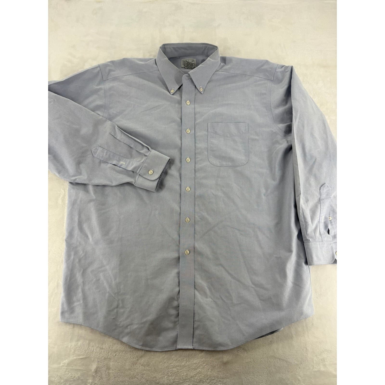 L.L. Bean Shirt Mens 17.5 35 Button Down Light Blue Oxford Traditional Fit 7051