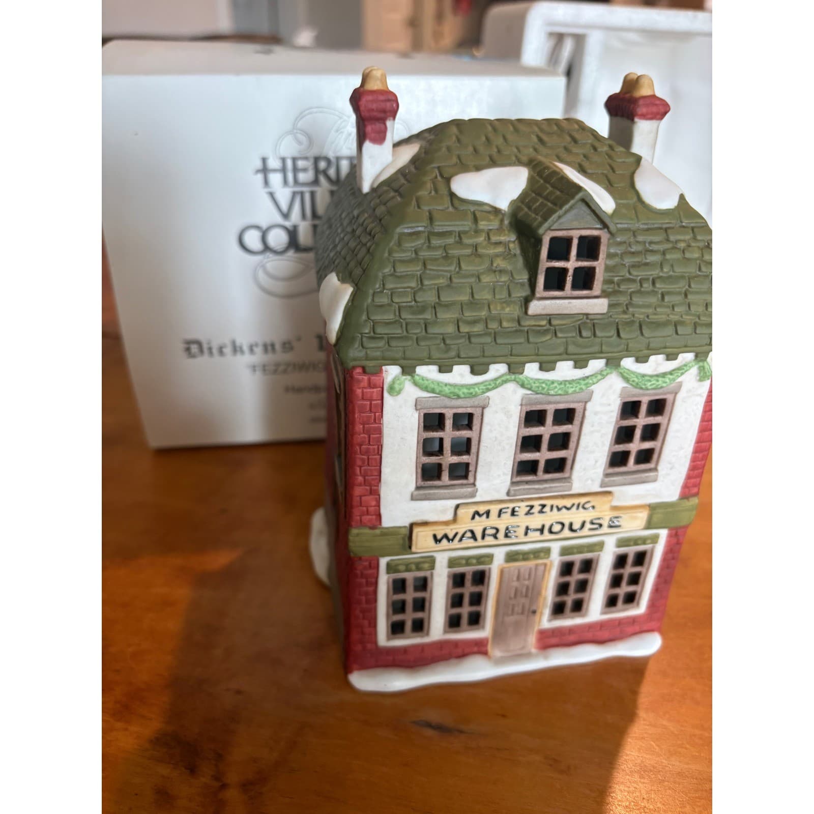 Dept 56 Fezziwig Warehouse Dickens Village OS Building Multicolor Porcelain 1986