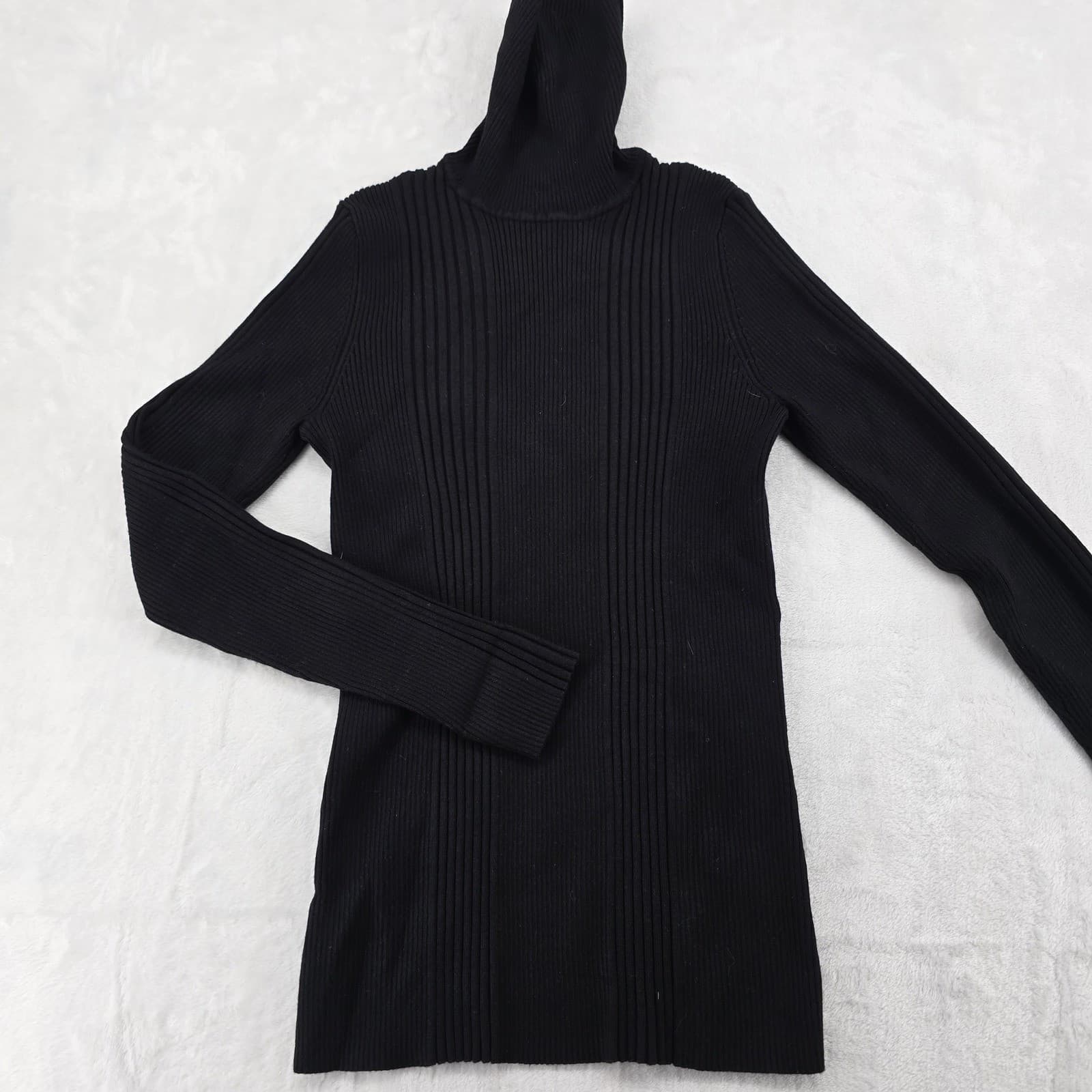 Carolyn Taylor Sweater Womens M Turtleneck Black Ribbed Knit Rayon Blen Long Slv