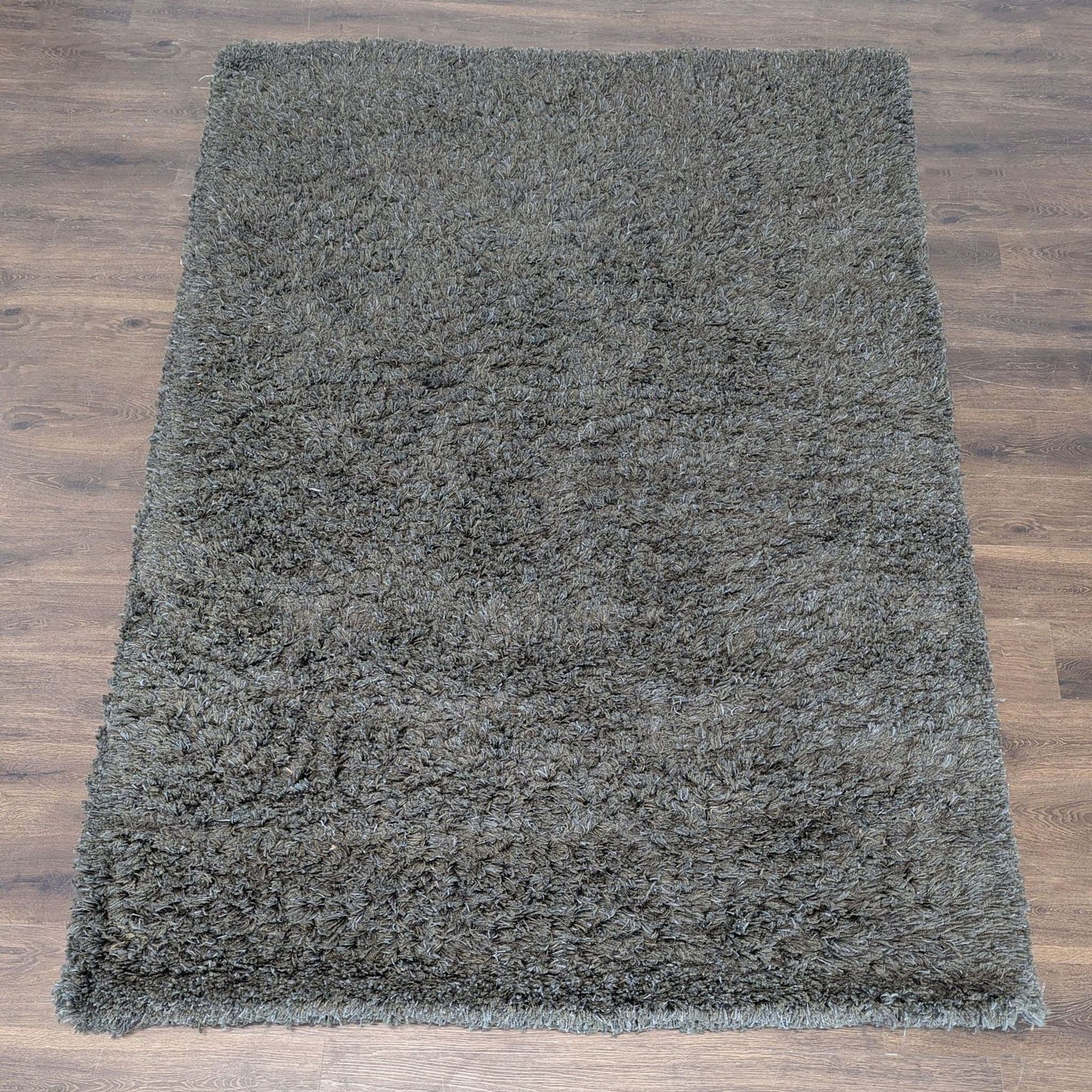 Shaggy Area Rug 6’x8’ - Cozy and Plush Floor Accent