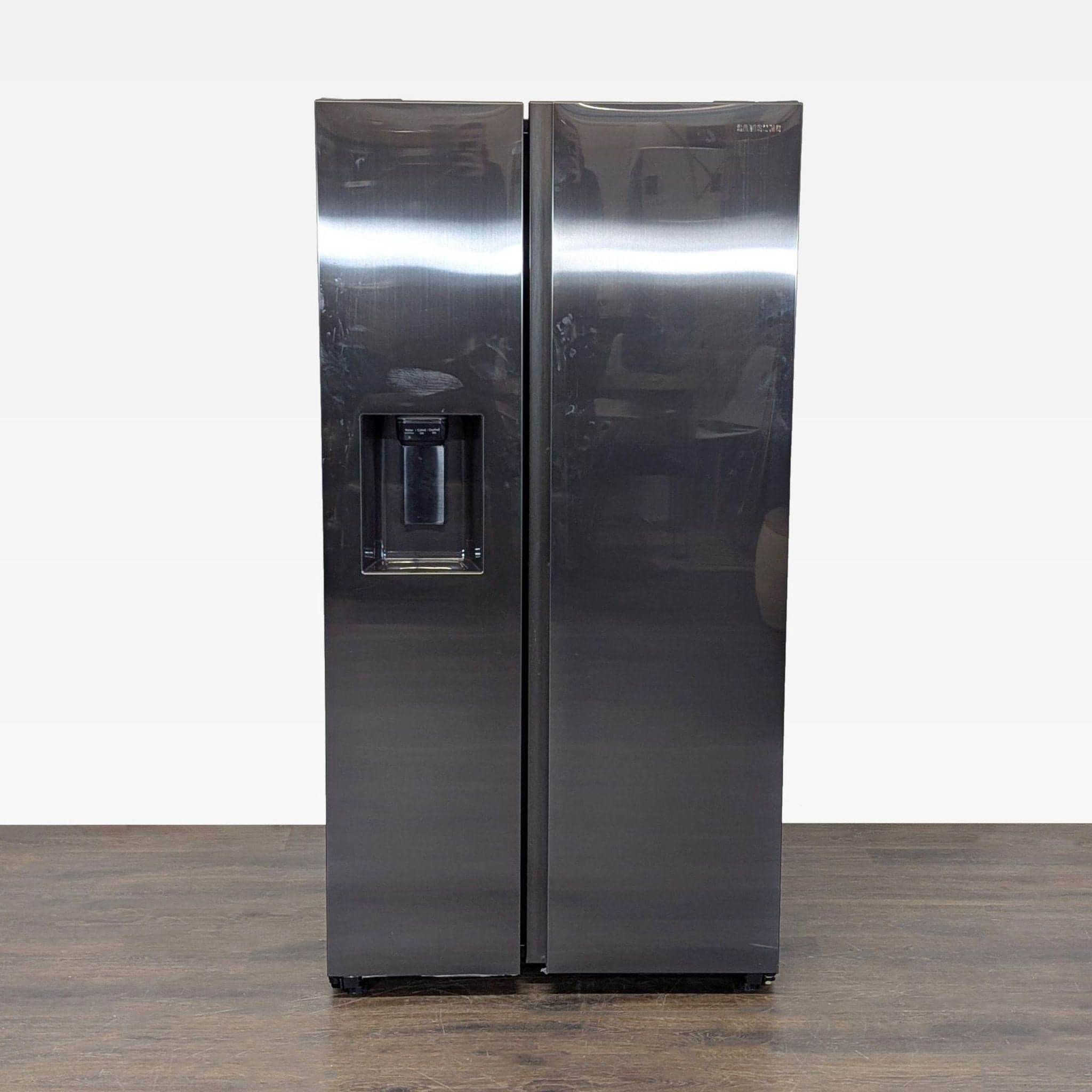 Samsung Side-by-Side Refrigerator with Water Dispenser - Stainless Steel