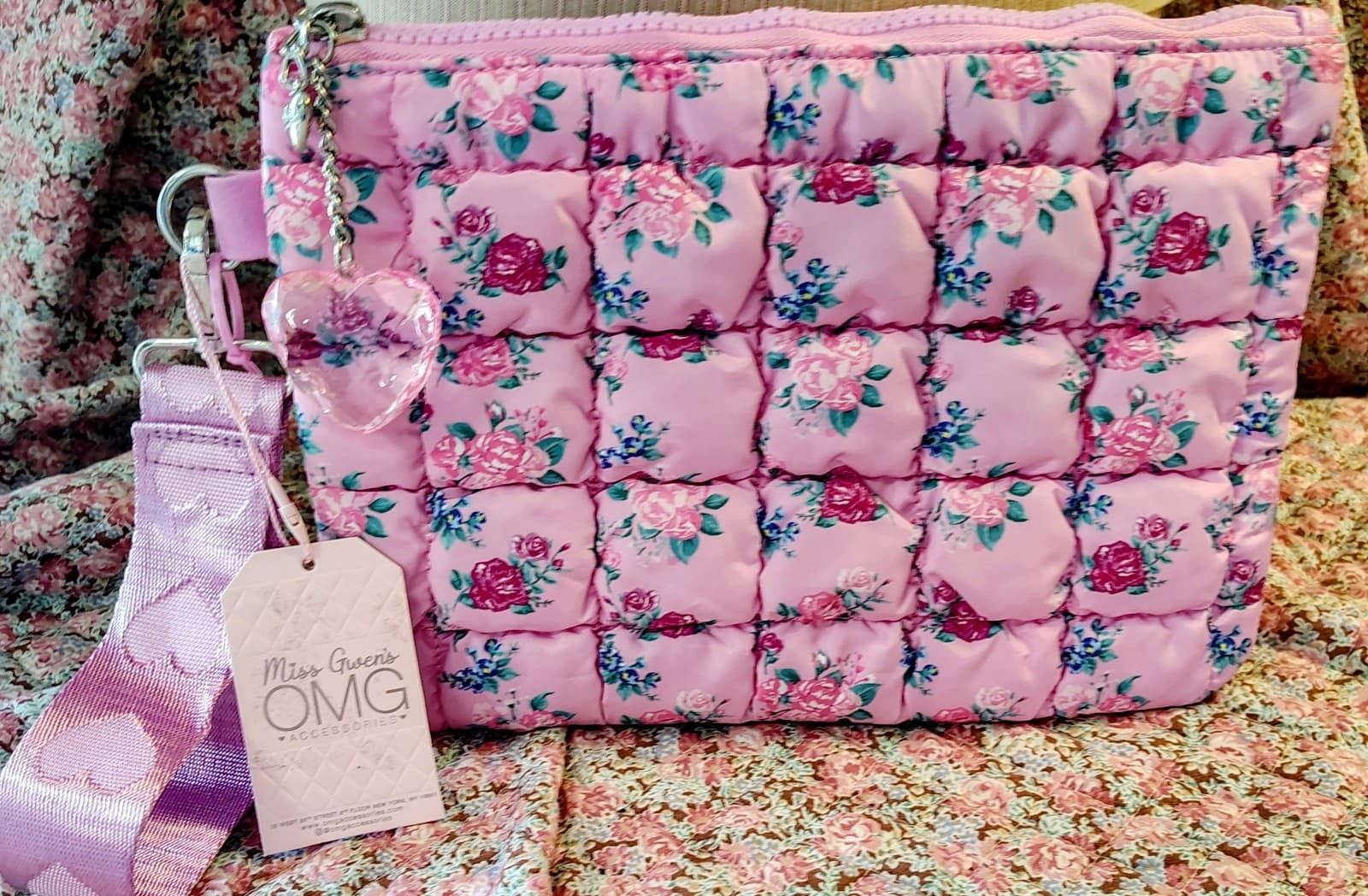 NWT Miss Gwen's OMG Accessories Floral Makeup Pouch, Strap, Heart Charm