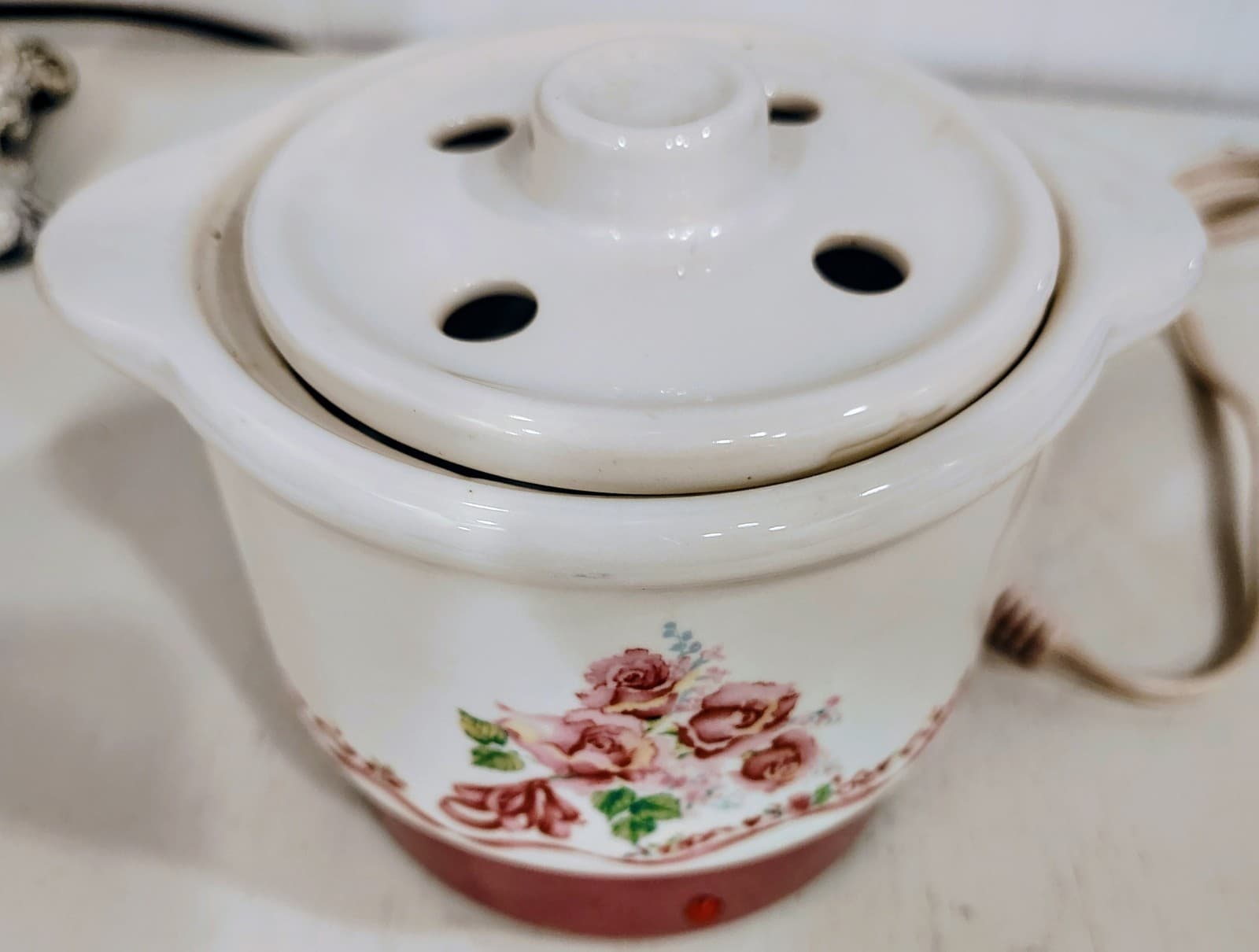 Vintage Electric Simmer Potpourri Pot, Floral Design