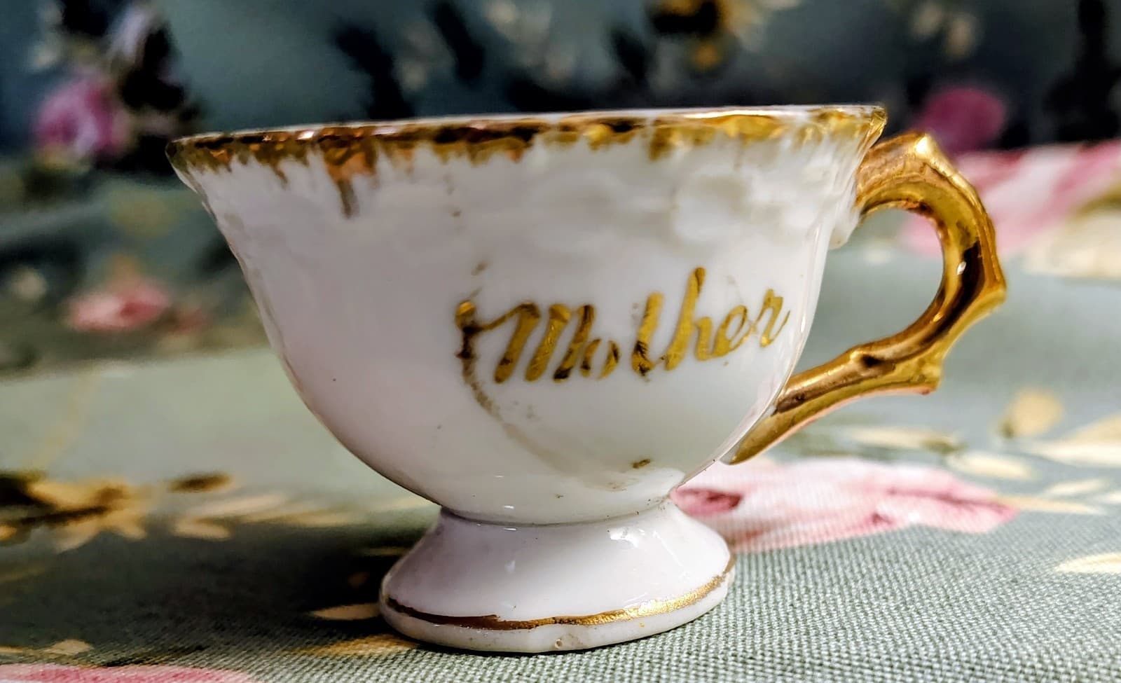 Vintage Porcelain Mini Gold Leaf Mother Teacup