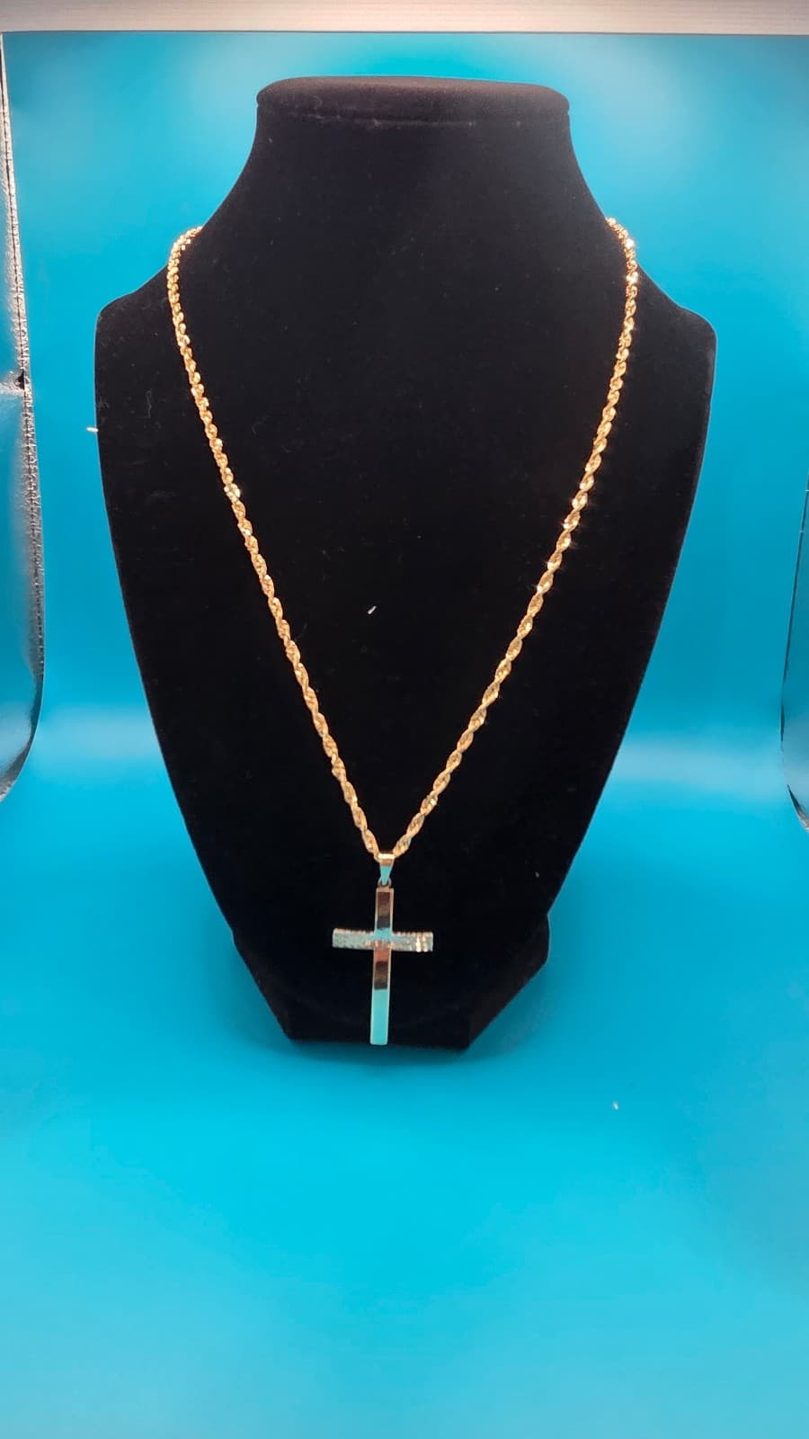 10k Gold Cross Necklace