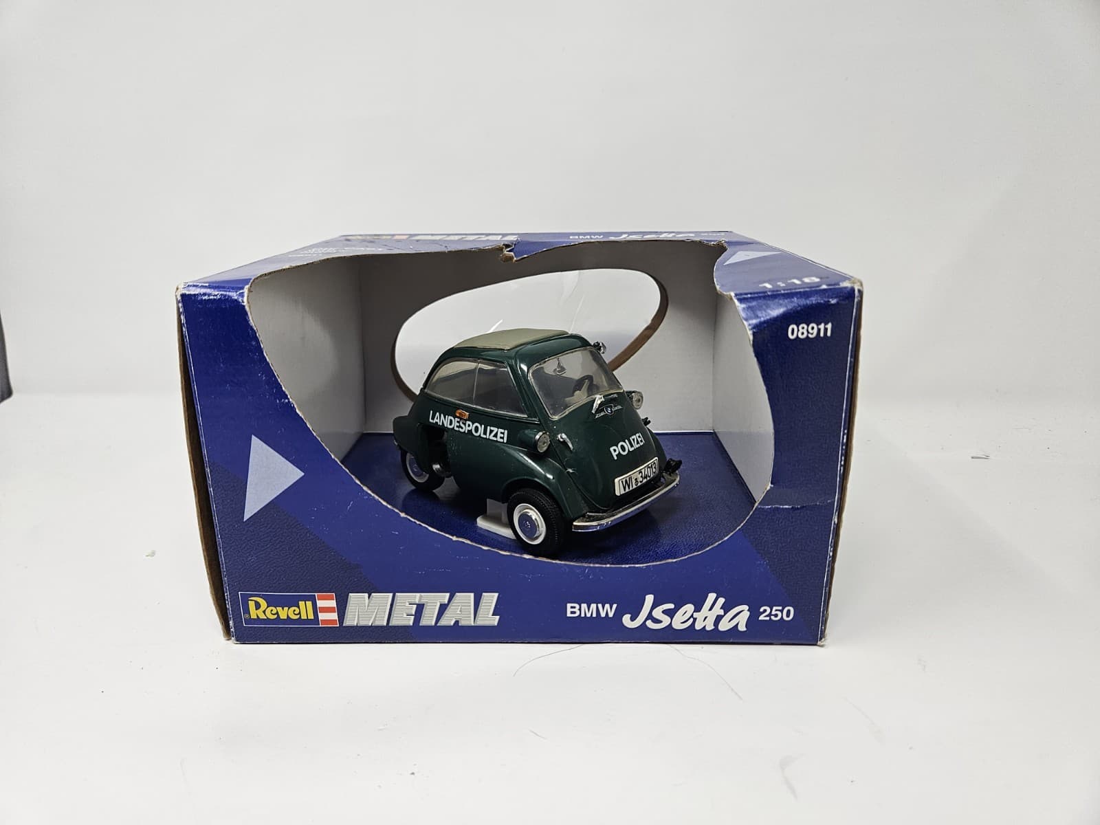 REVELL METAL DIECAST BMW JSETTA 250 GREEN 1:18 SCALE 08941